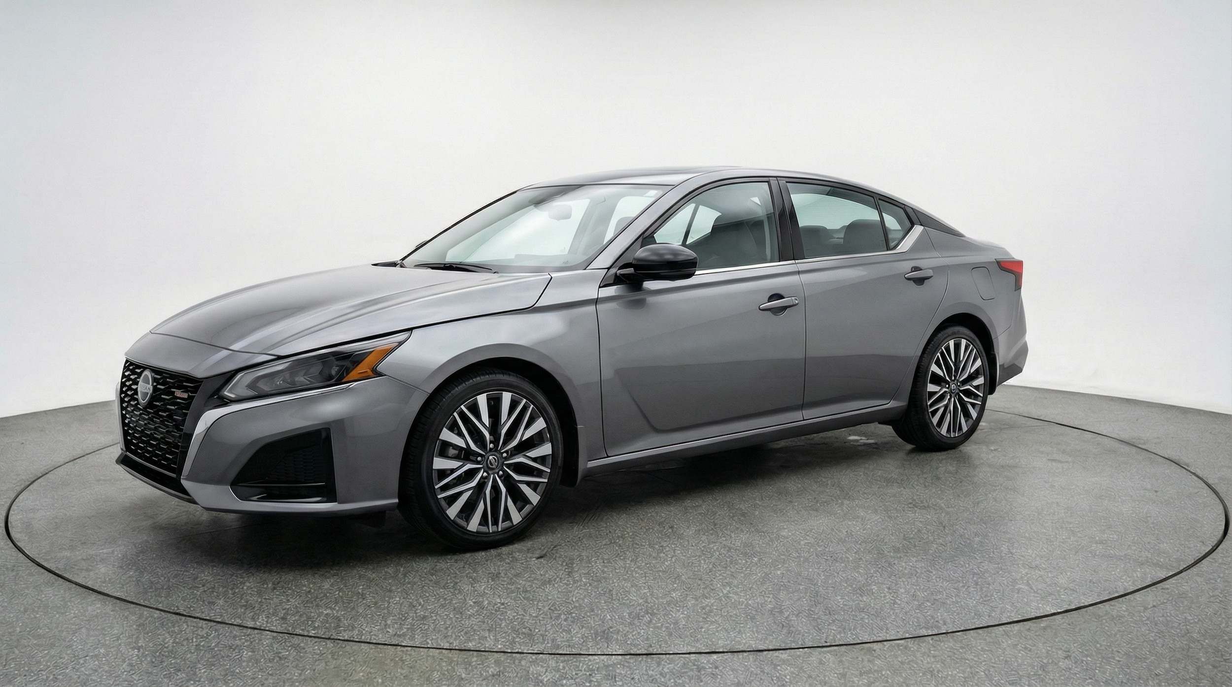 Thumbnail: 2025 Nissan Altima - 3