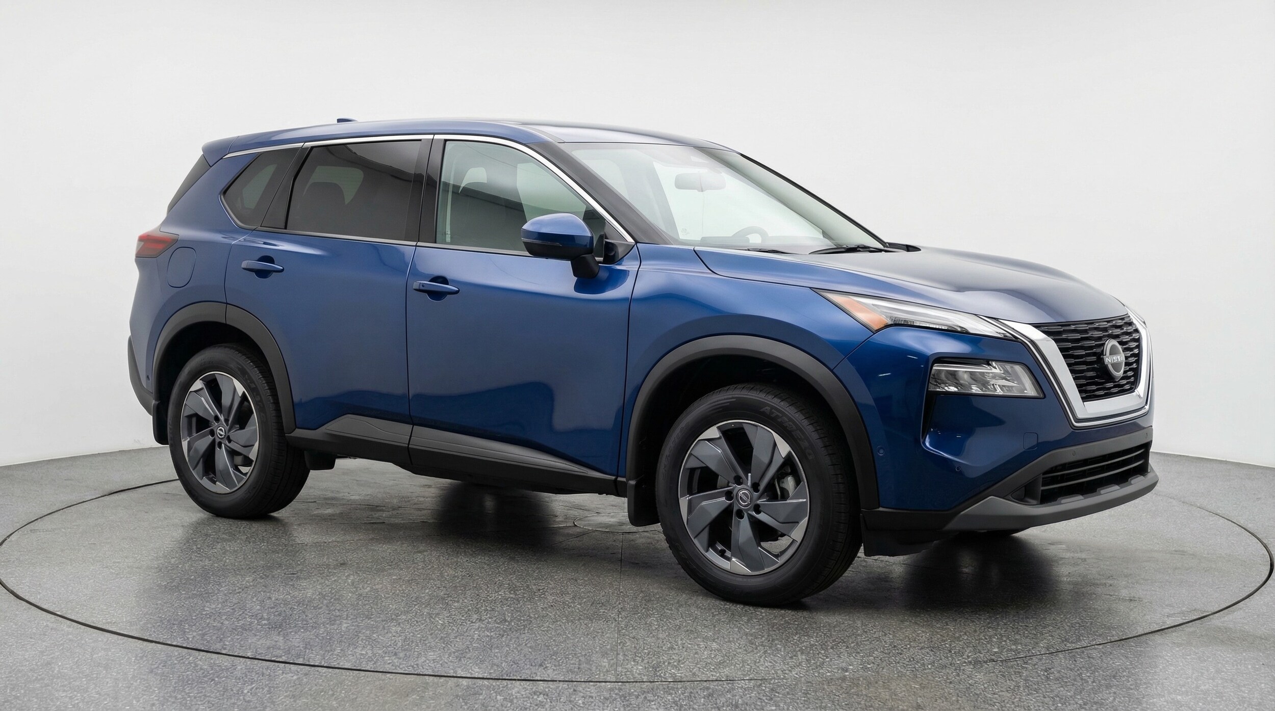 Thumbnail: 2025 Nissan Rogue - 1