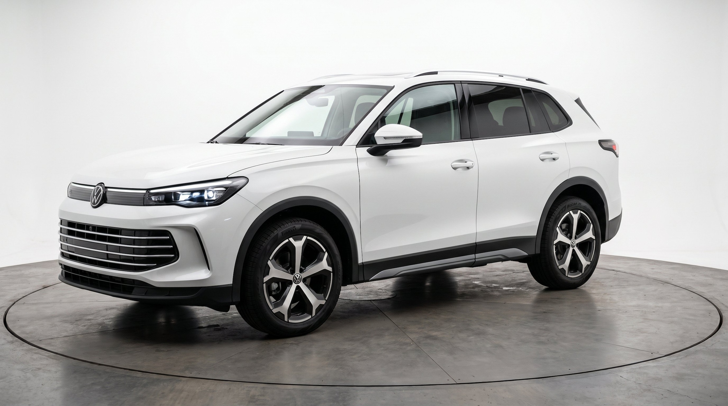 Thumbnail: 2026 Volkswagen Tiguan - 3