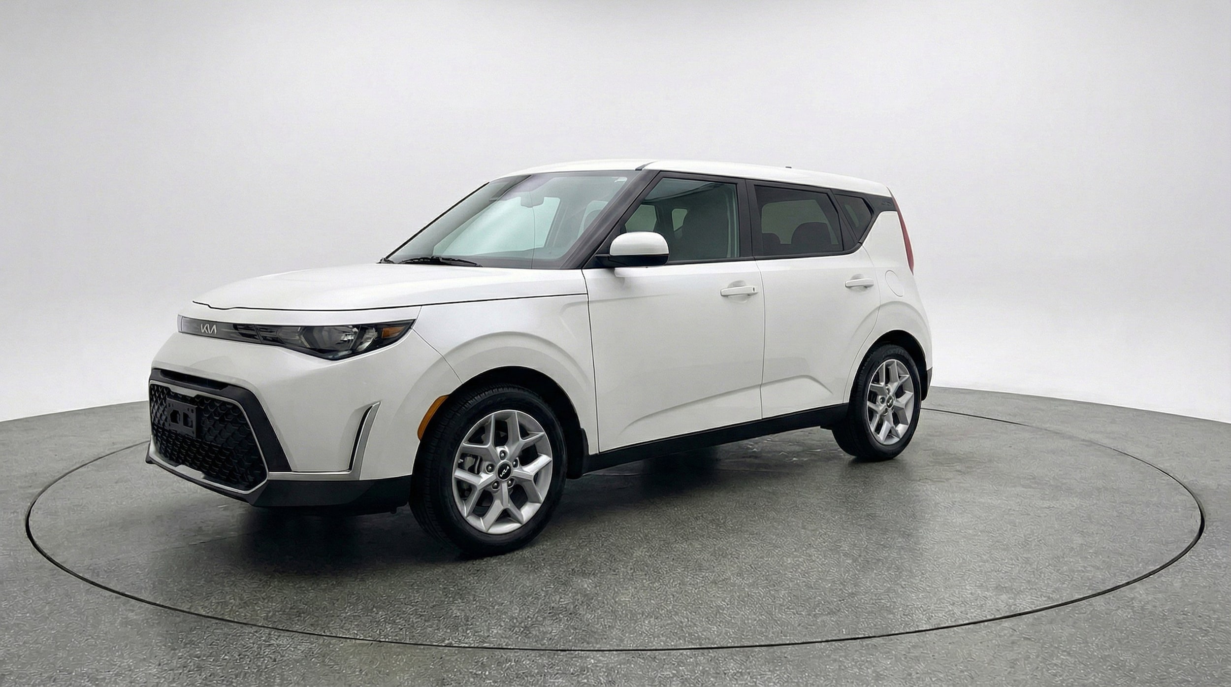 Thumbnail: 2025 Kia Soul - 3