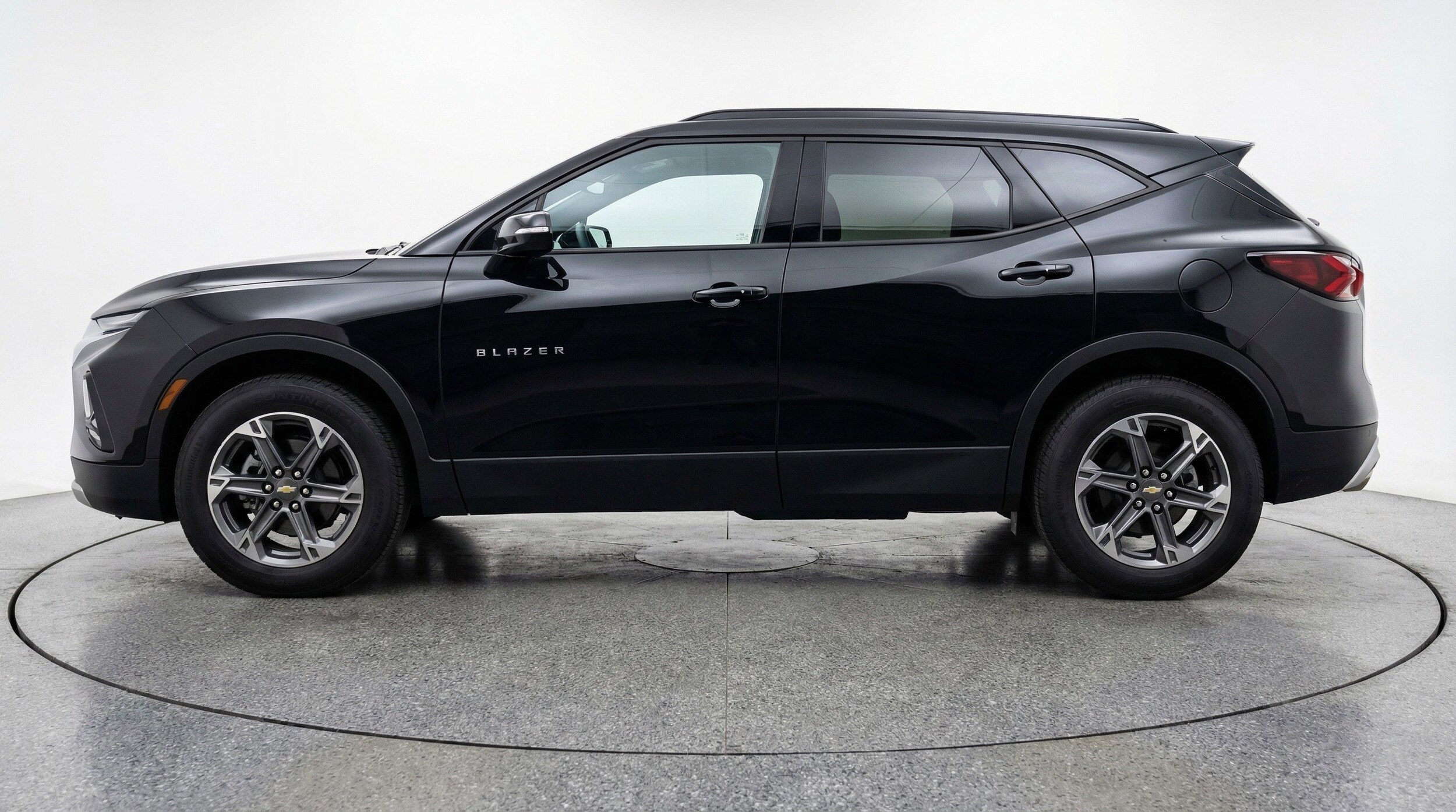 Thumbnail: 2025 Chevrolet Blazer - 5