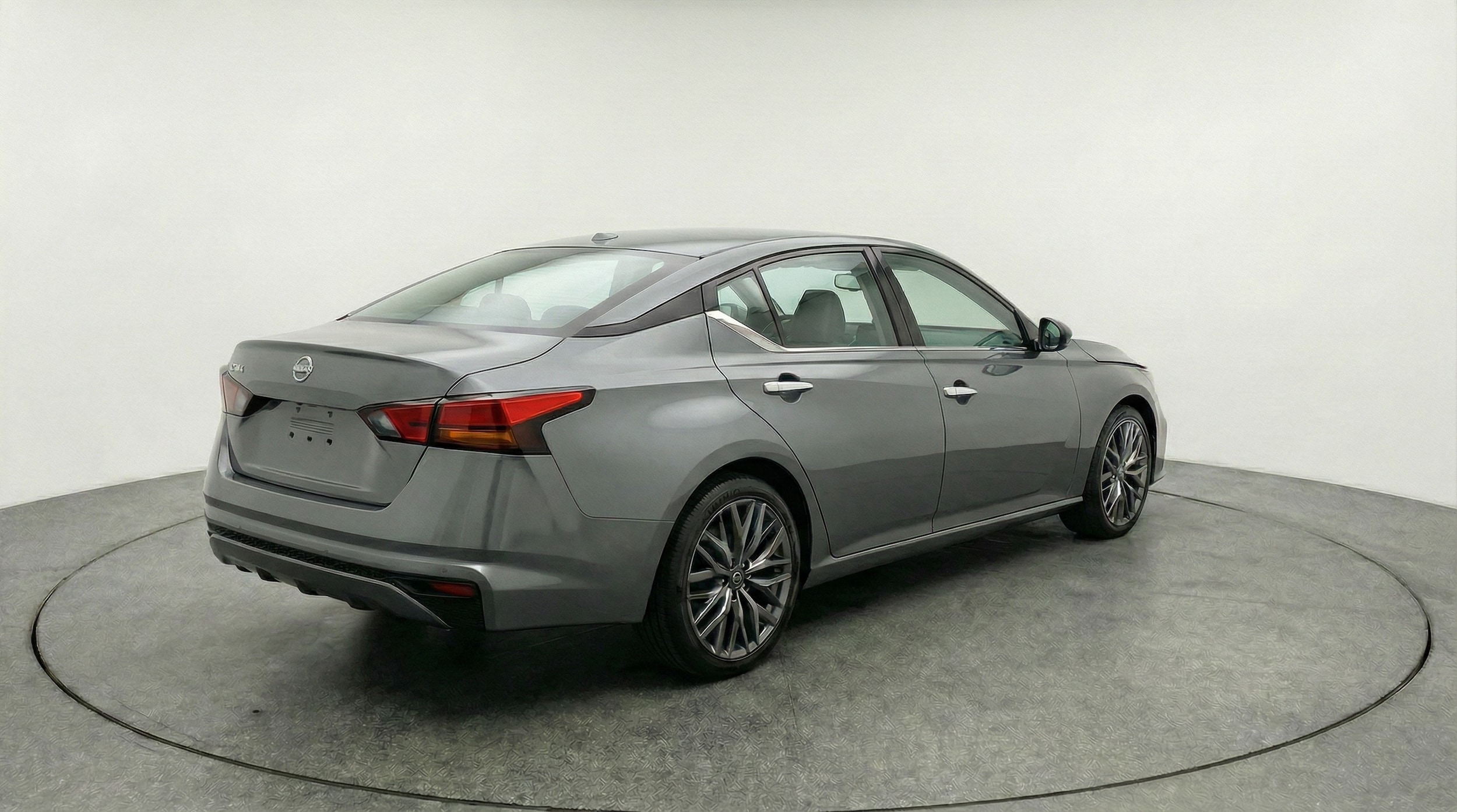 Thumbnail: 2025 Nissan Altima - 7