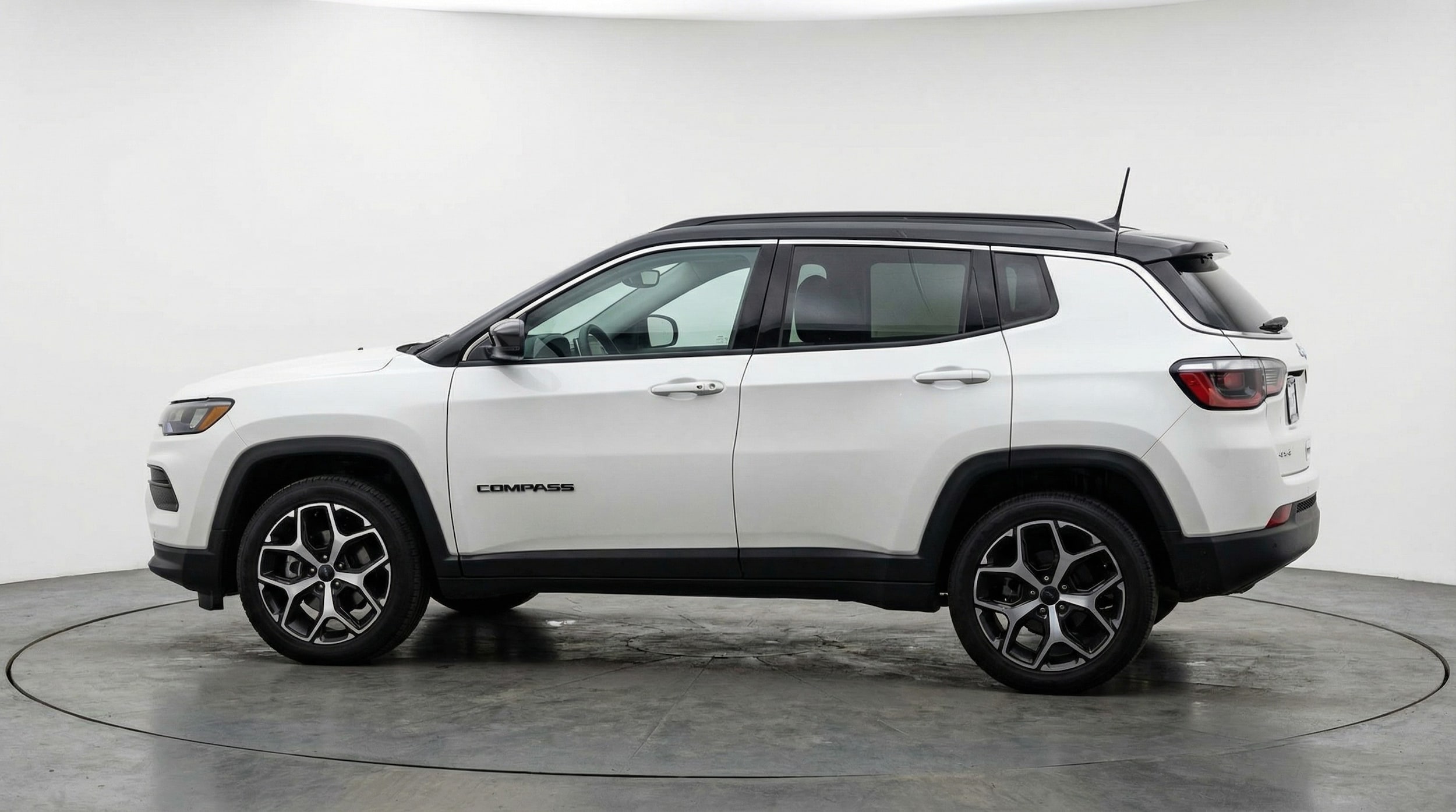 Thumbnail: 2025 Jeep Compass - 4