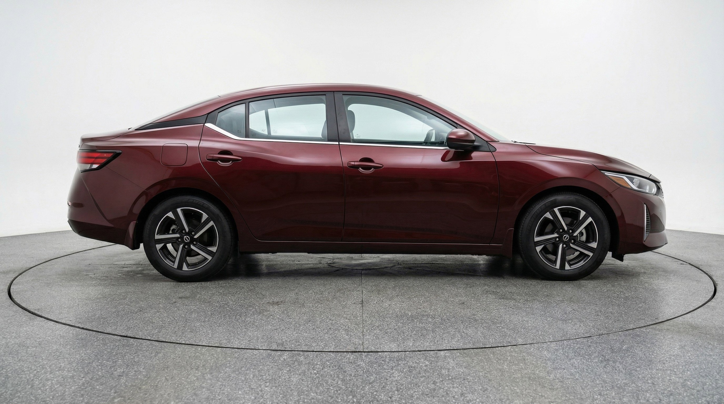 Thumbnail: 2025 Nissan Sentra - 11