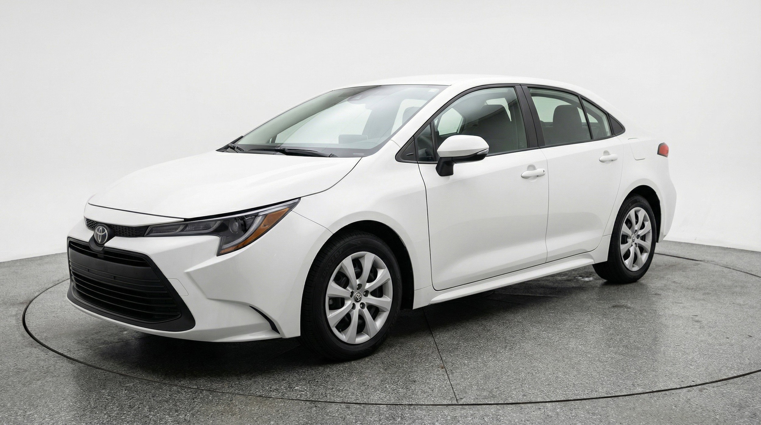 Thumbnail: 2025 Toyota Corolla - 3