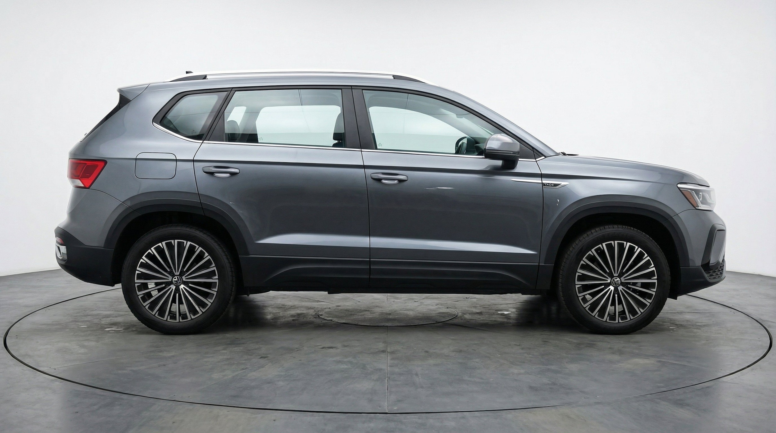Thumbnail: 2026 Volkswagen Taos - 10