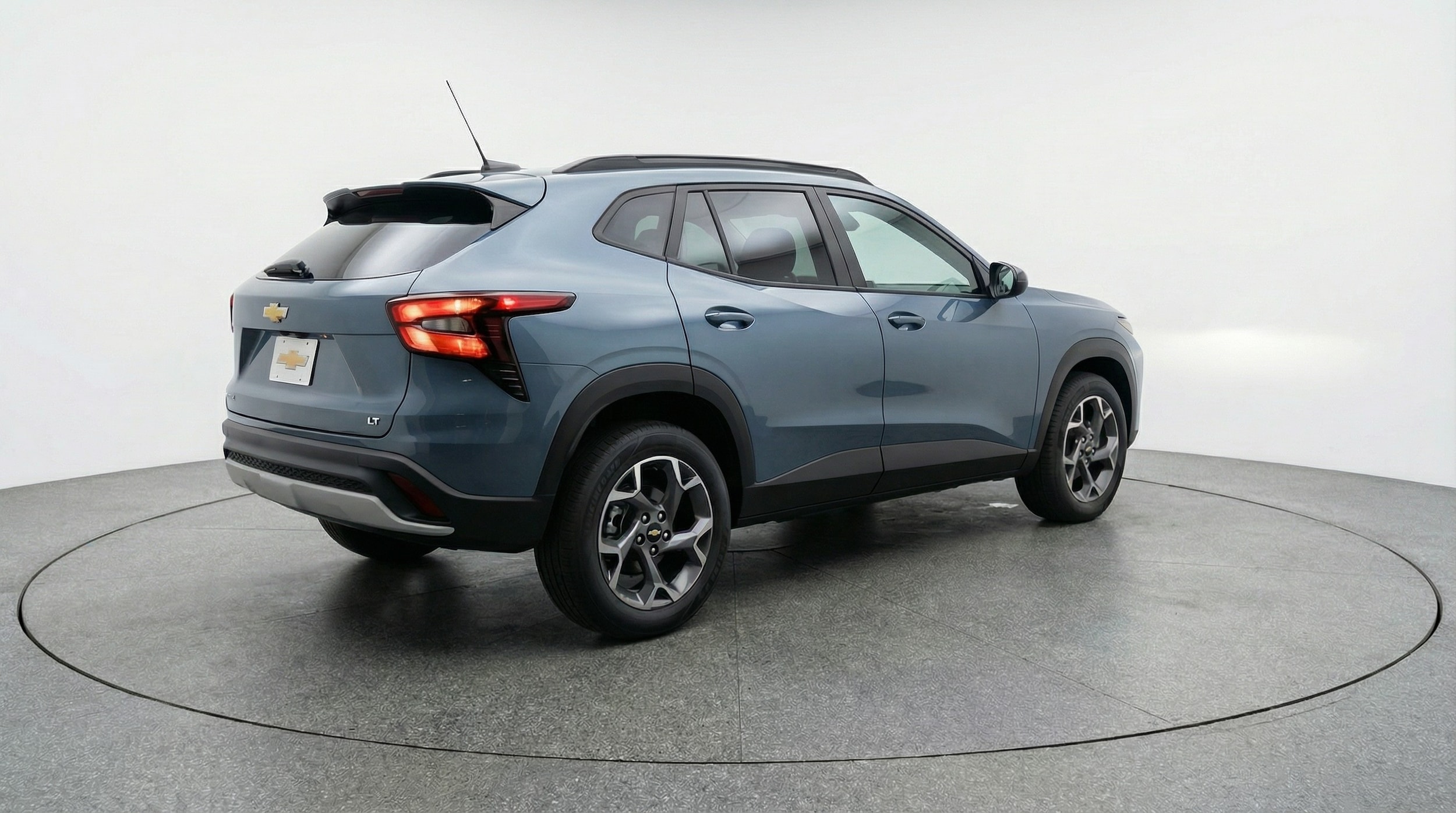 Thumbnail: 2025 Chevrolet Trax - 7