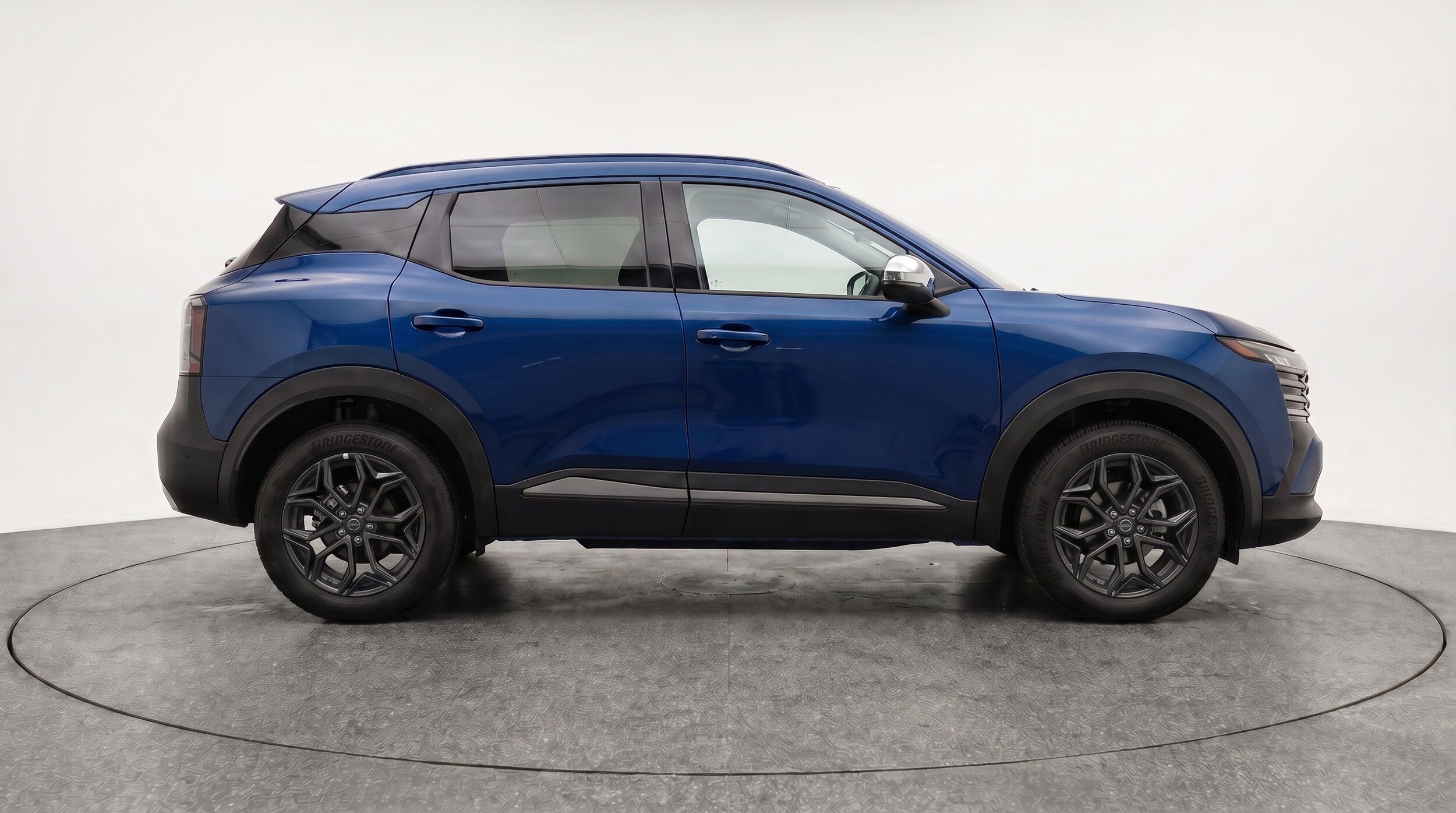 Thumbnail: 2026 Nissan Kicks - 10