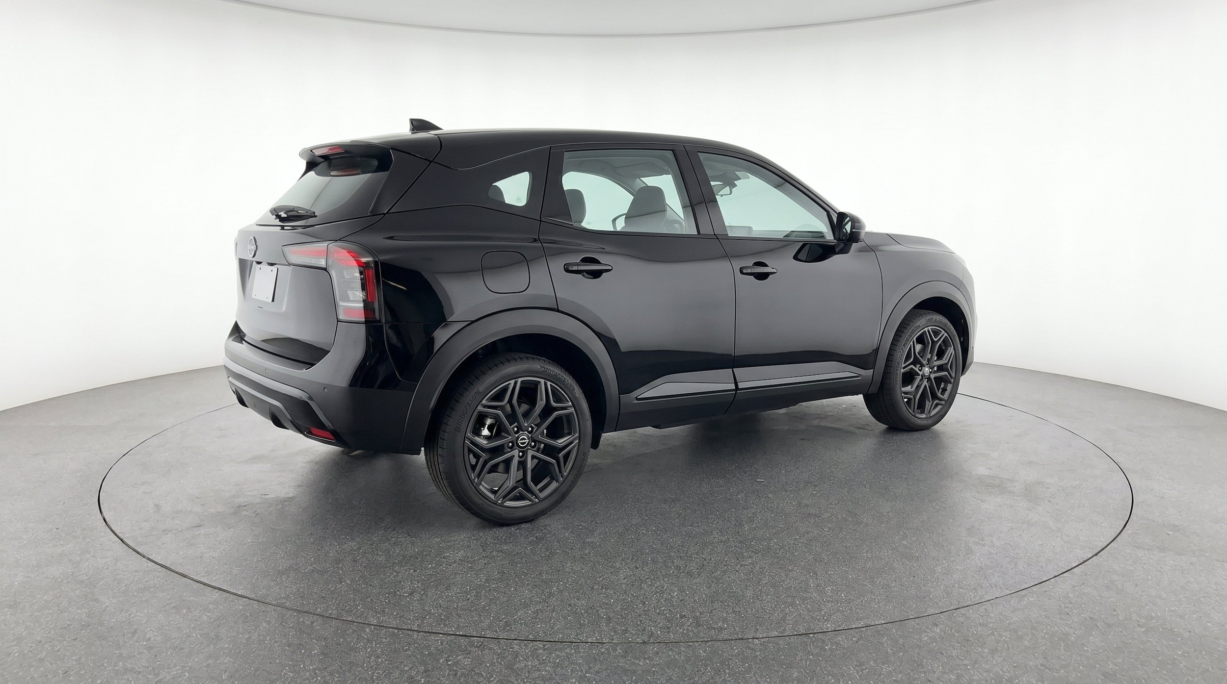Thumbnail: 2026 Nissan Kicks - 9