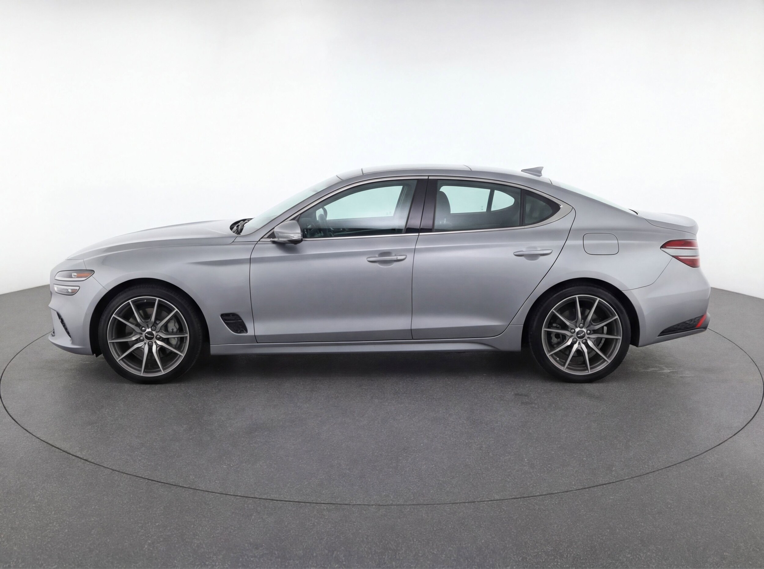 Thumbnail: 2025 Genesis G70 - 5