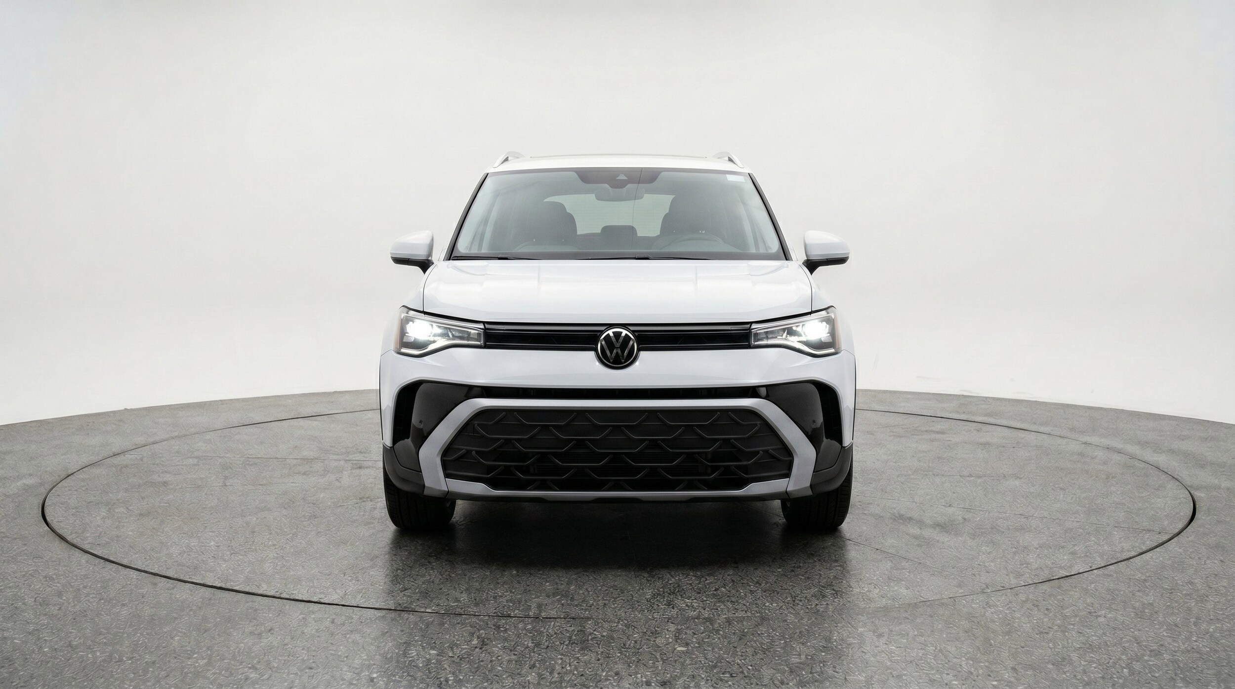 Thumbnail: 2025 Volkswagen Taos - 2