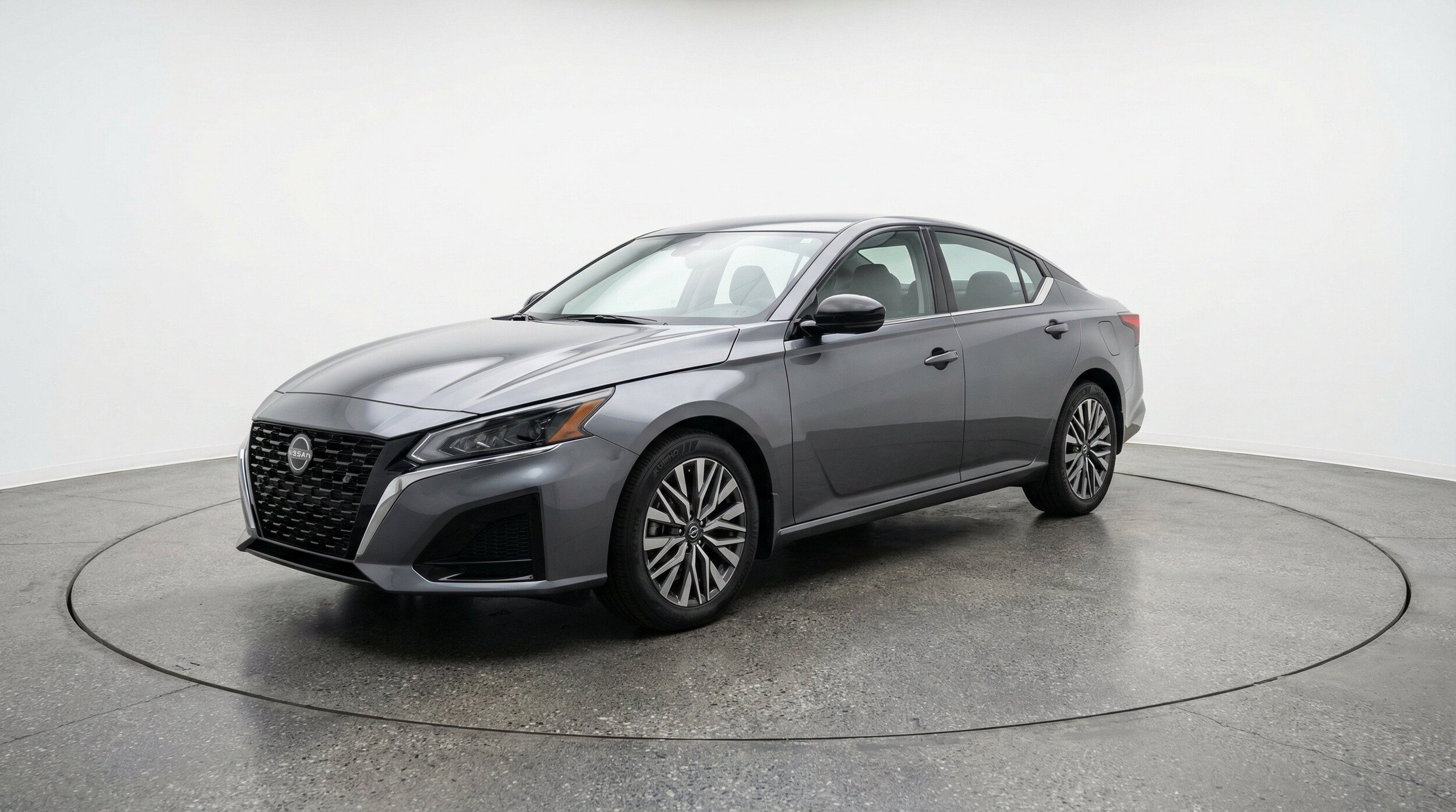 Thumbnail: 2025 Nissan Altima - 3