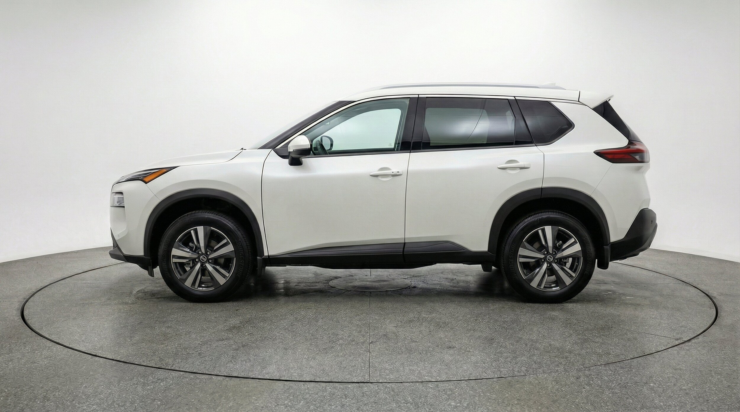 Thumbnail: 2026 Nissan Rogue - 5