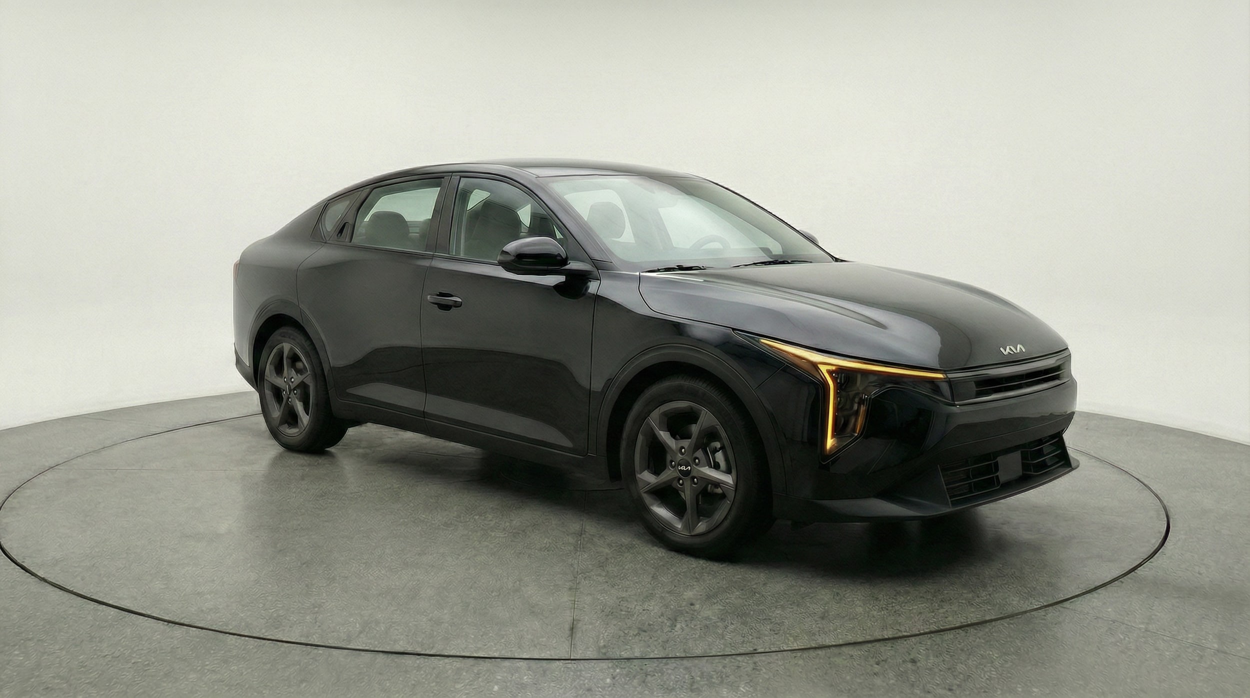 Thumbnail: 2025 Kia K4 - 1