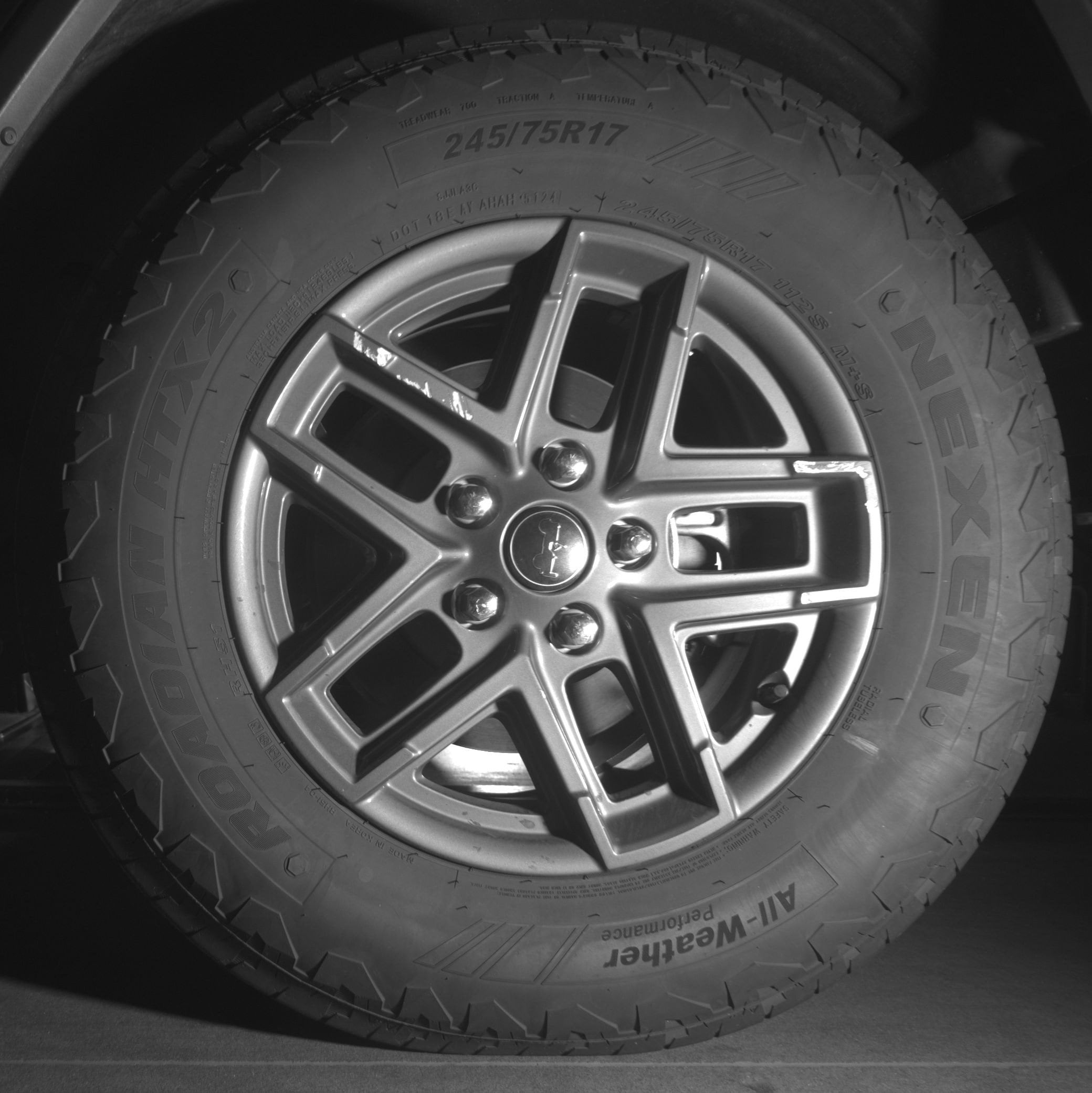 Thumbnail: 2025 Jeep Wrangler - 14
