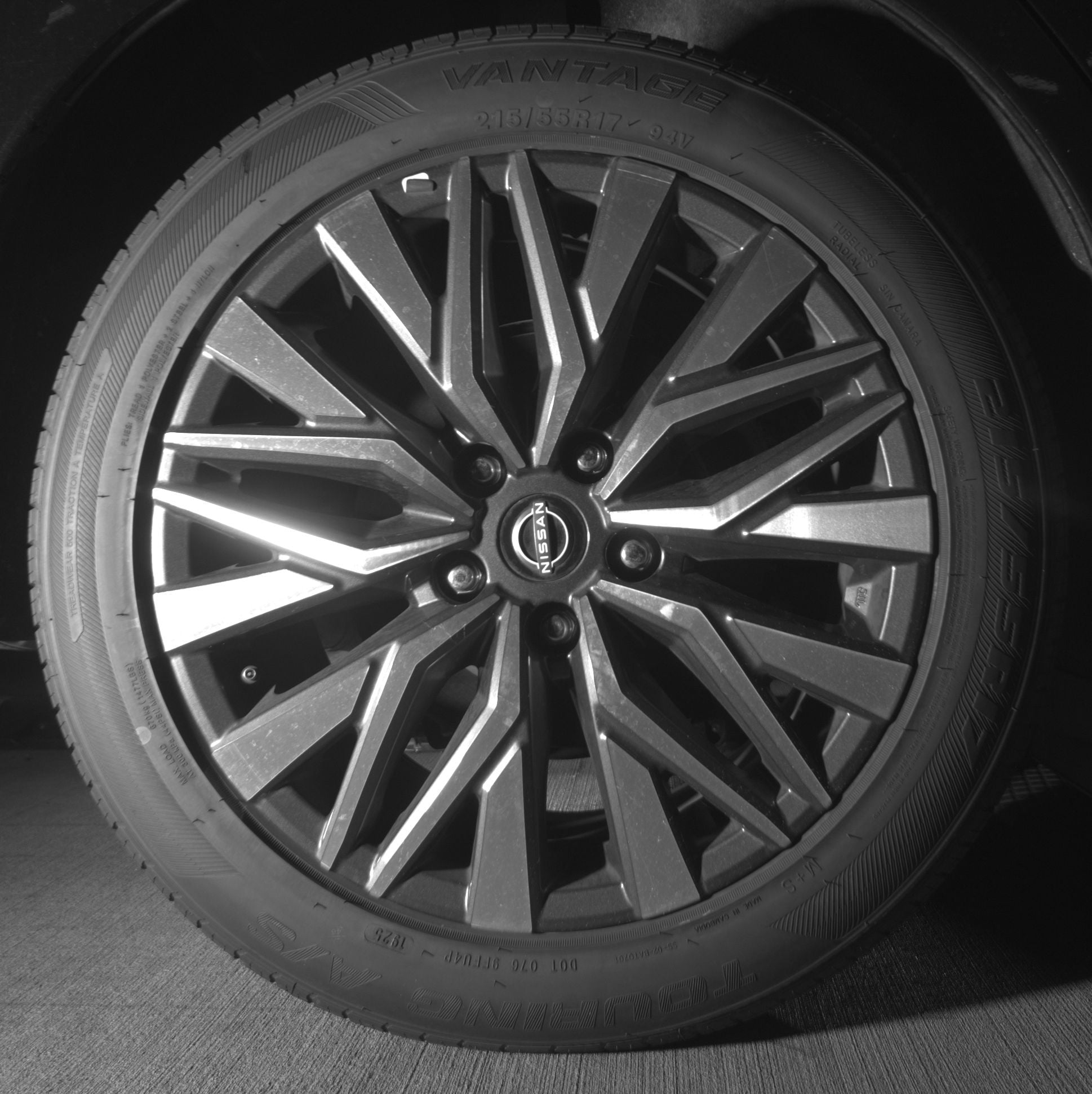 Thumbnail: 2025 Nissan Altima - 12