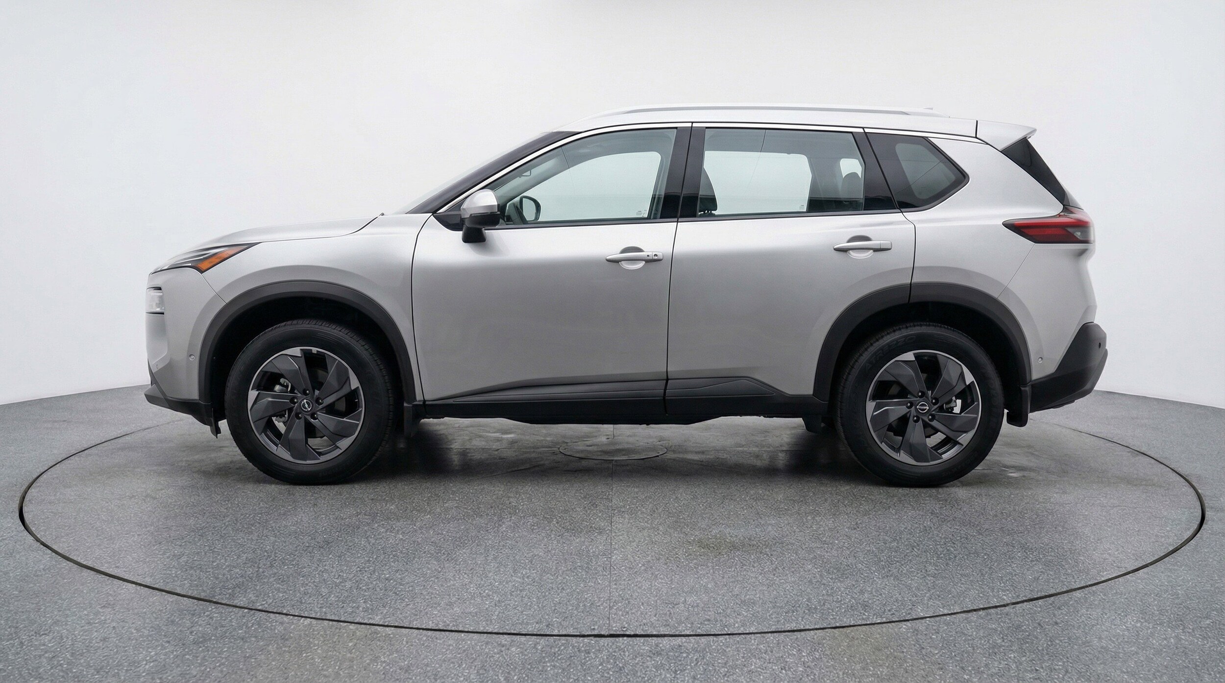 Thumbnail: 2025 Nissan Rogue - 5
