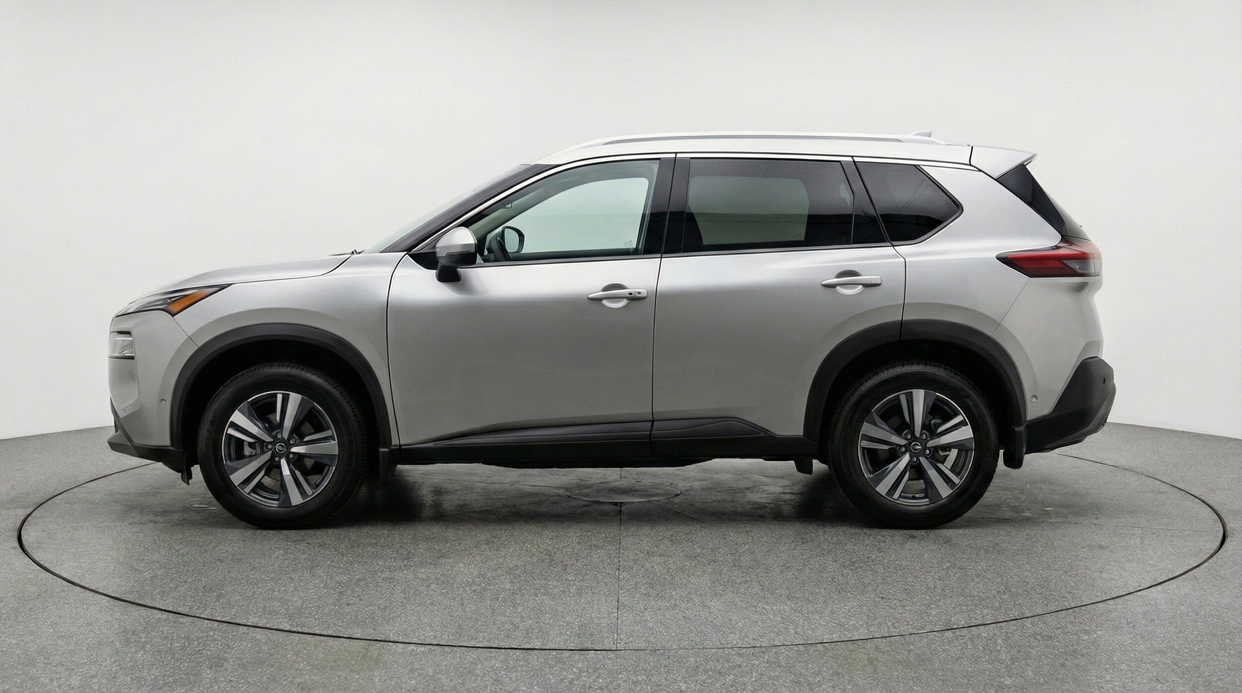 Thumbnail: 2026 Nissan Rogue - 5