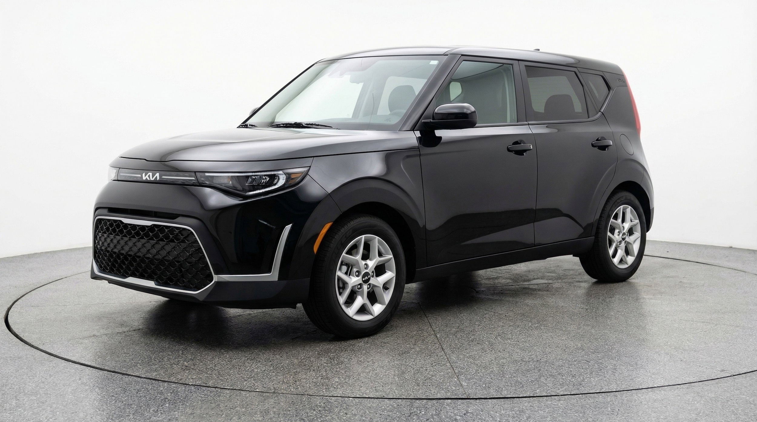 Thumbnail: 2025 Kia Soul - 3