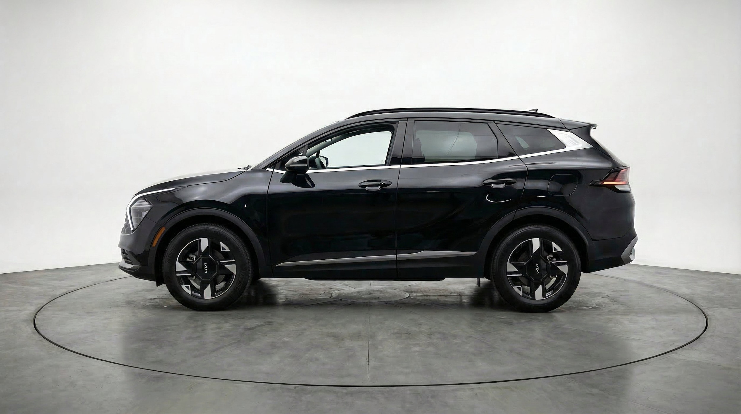 Thumbnail: 2026 Kia Sportage - 5