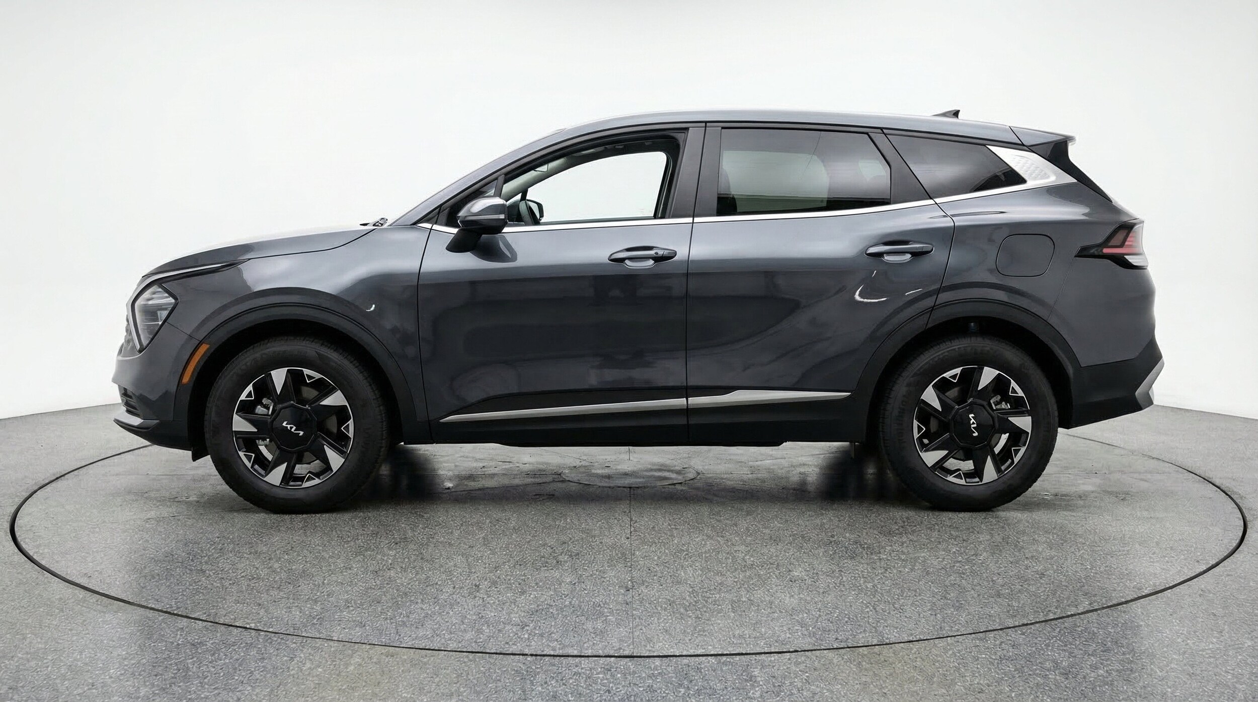Thumbnail: 2026 Kia Sportage - 5
