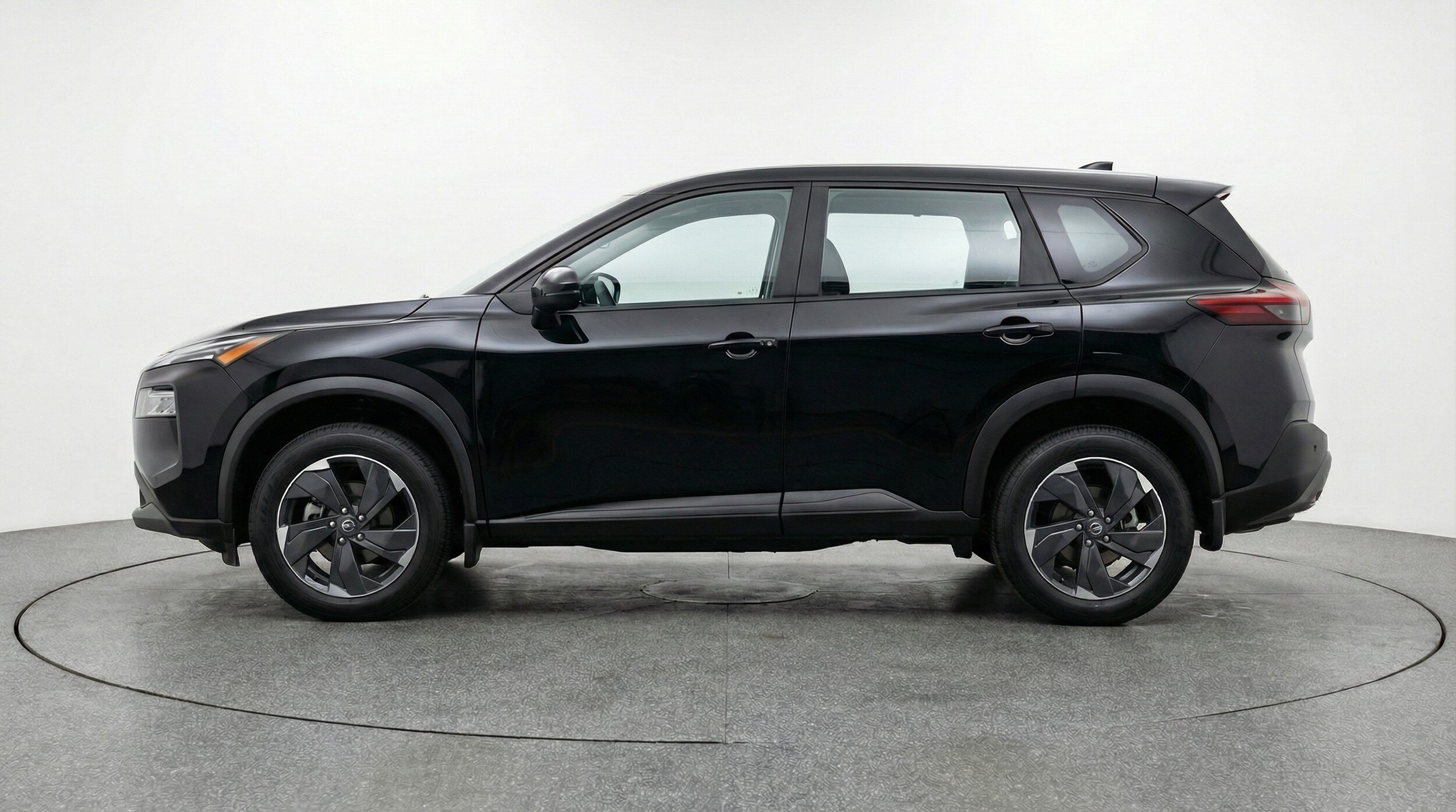 Thumbnail: 2025 Nissan Rogue - 4