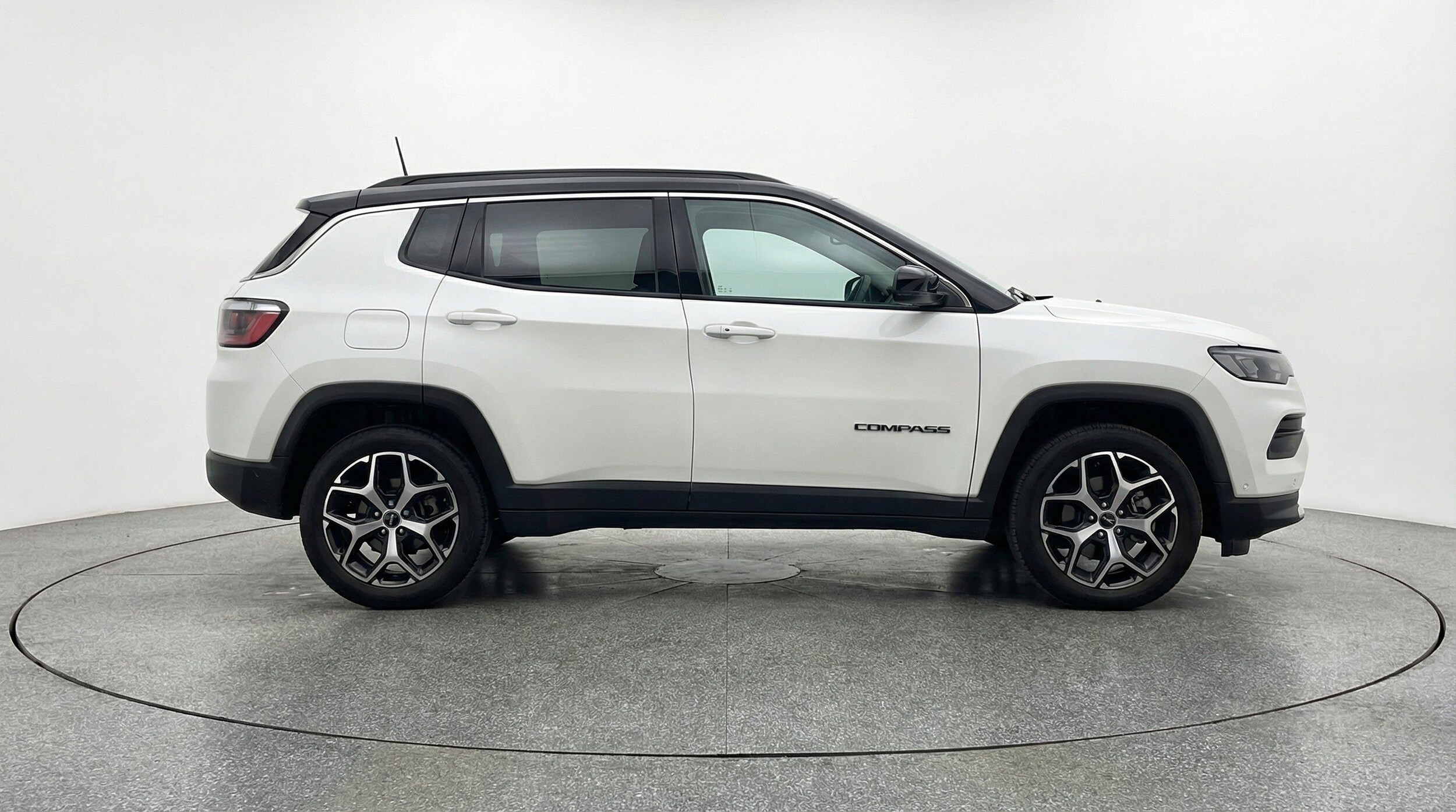 Thumbnail: 2025 Jeep Compass - 11