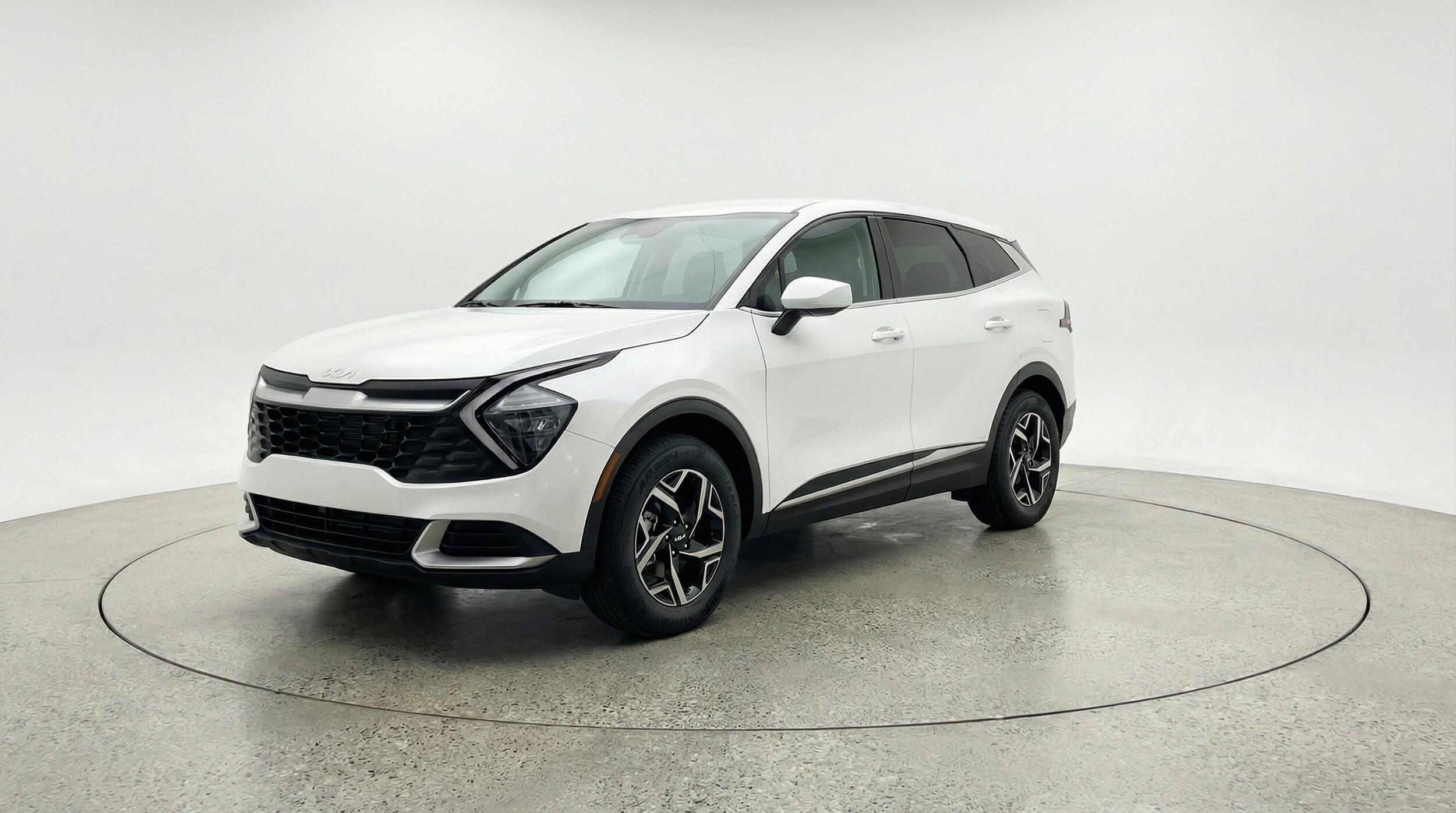 Thumbnail: 2025 Kia Sportage - 3