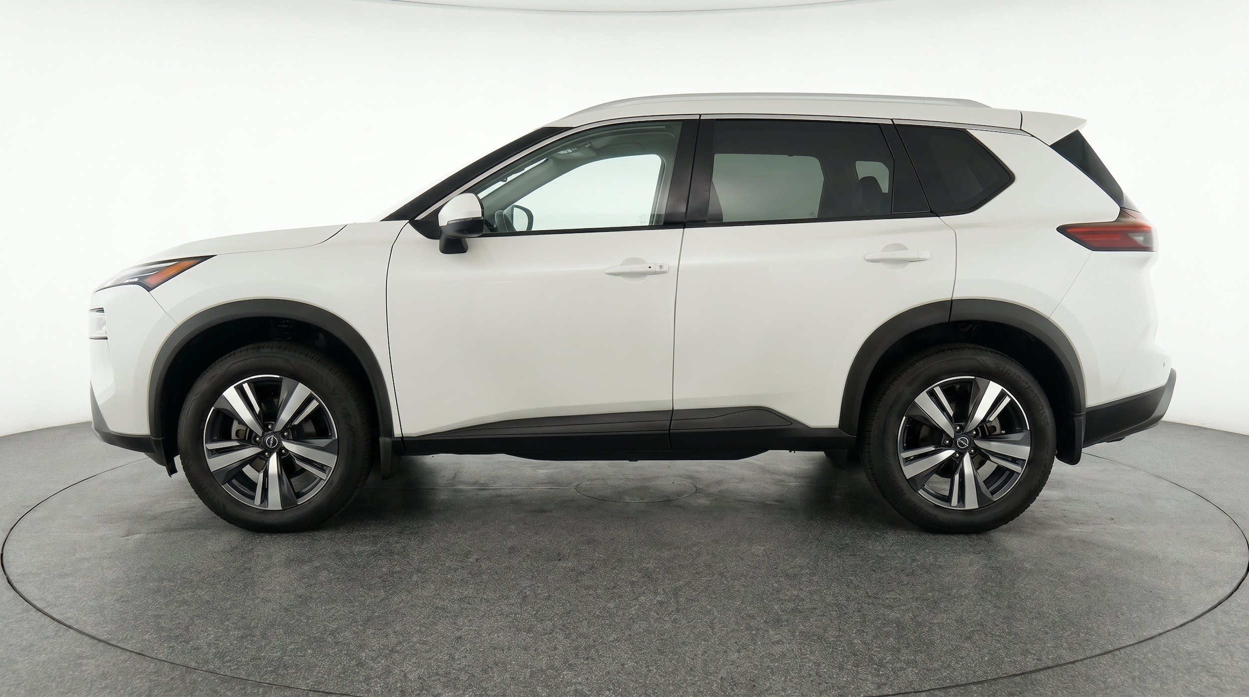 Thumbnail: 2026 Nissan Rogue - 5