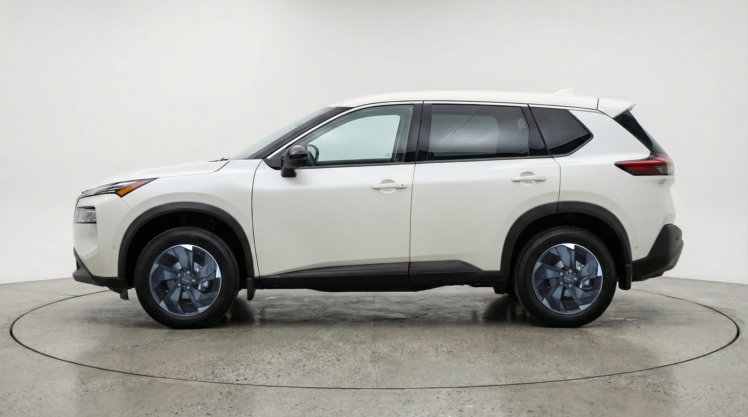 Thumbnail: 2025 Nissan Rogue - 4