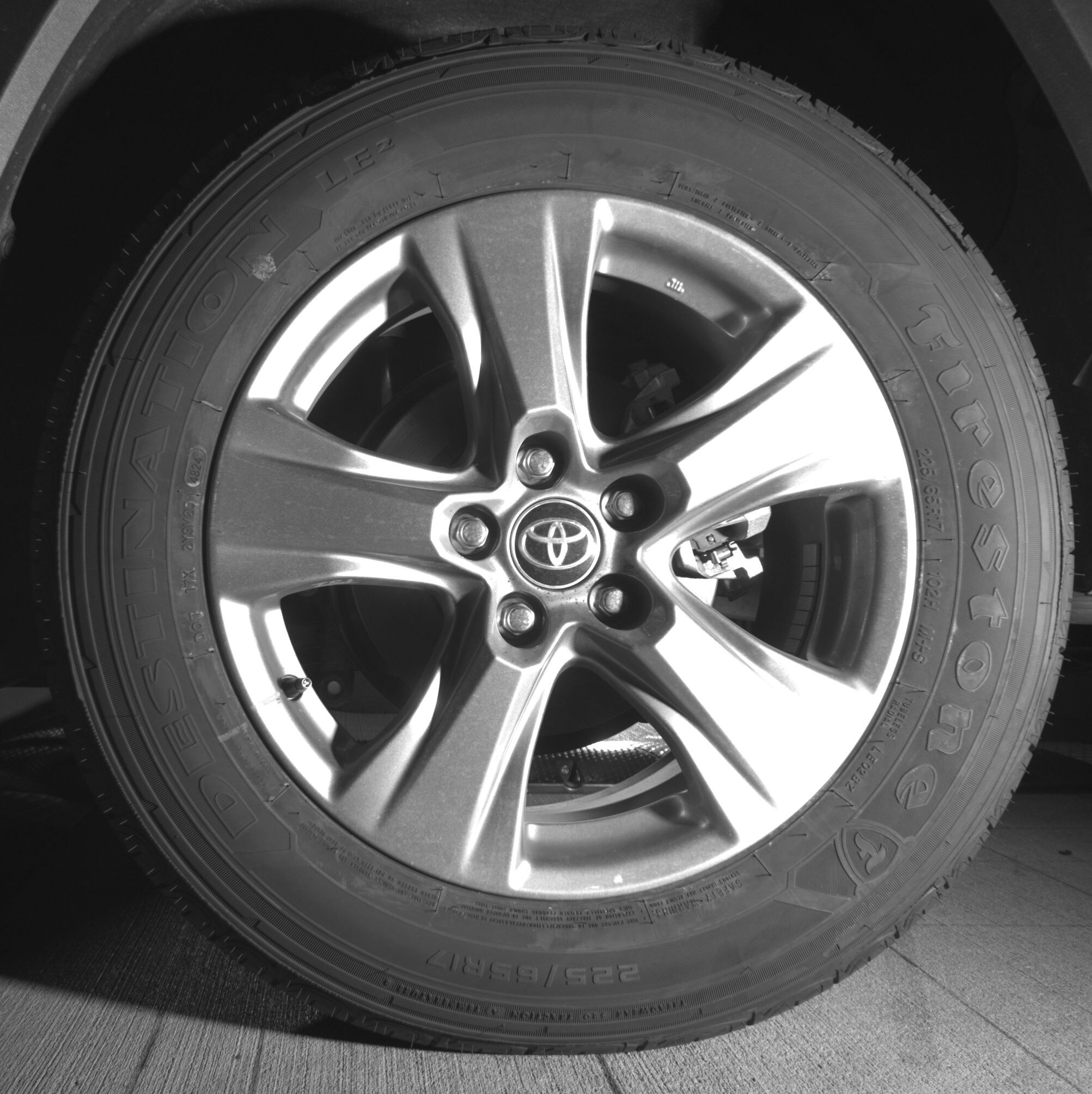 Thumbnail: 2025 Toyota RAV4 - 11