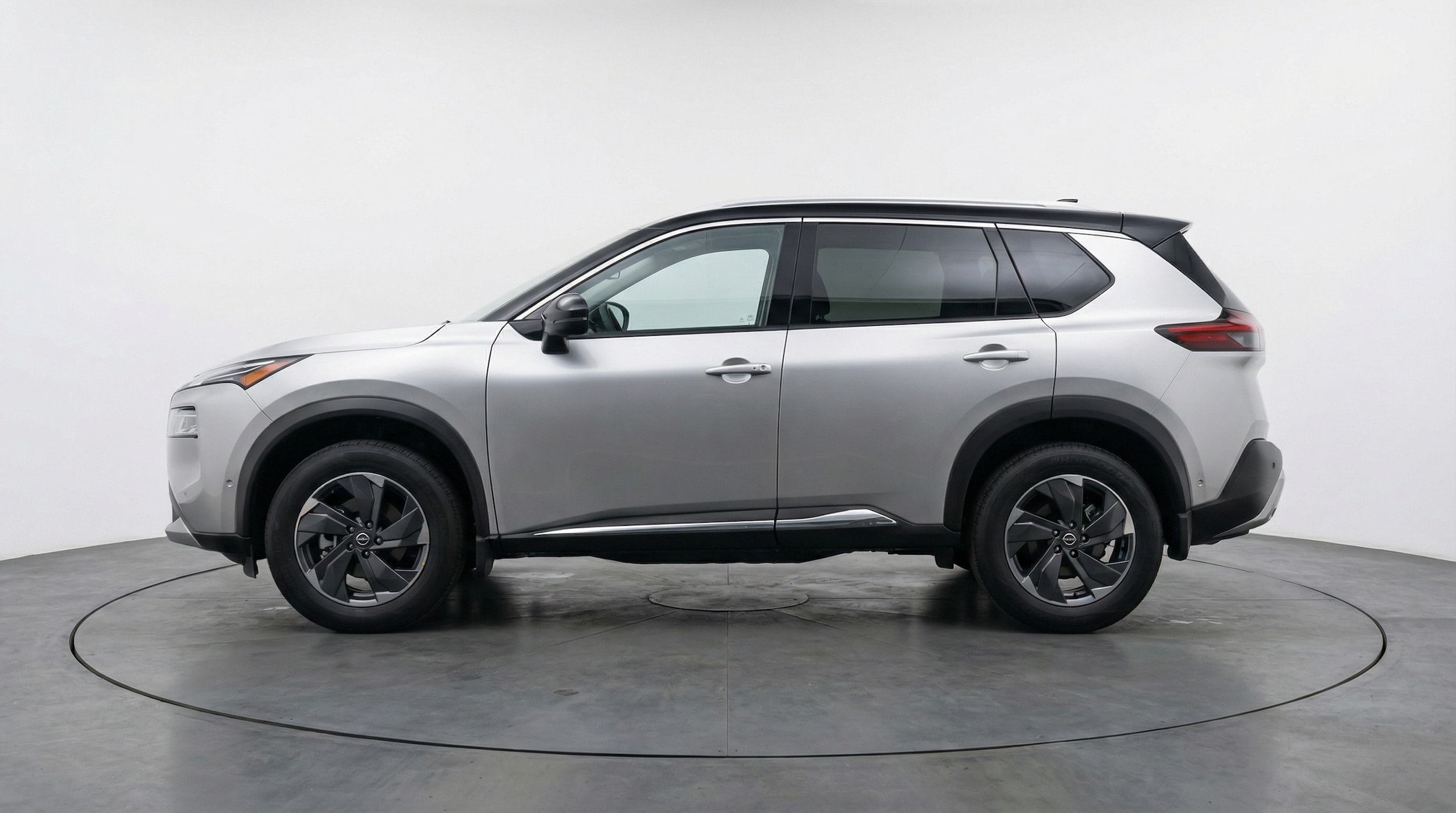 Thumbnail: 2025 Nissan Rogue - 4