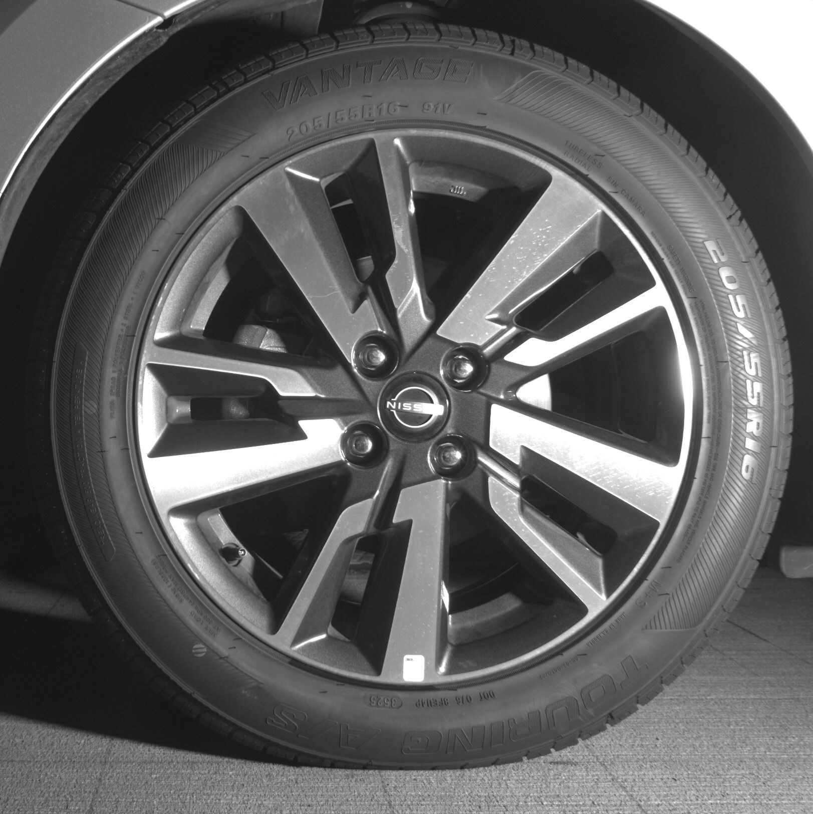 Thumbnail: 2025 Nissan Versa - 9