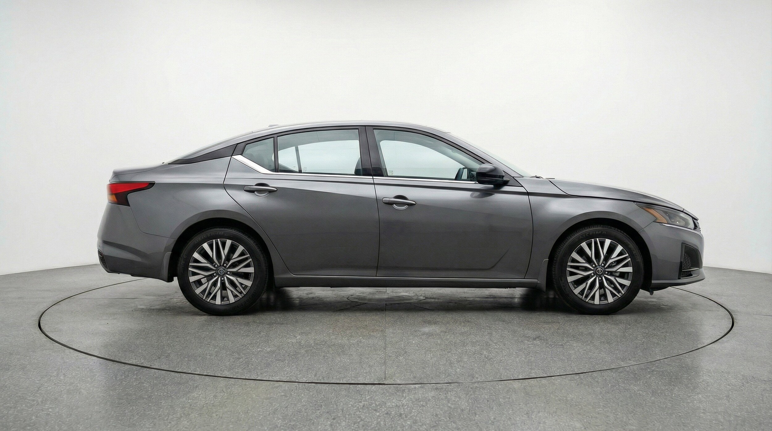 Thumbnail: 2025 Nissan Altima - 11