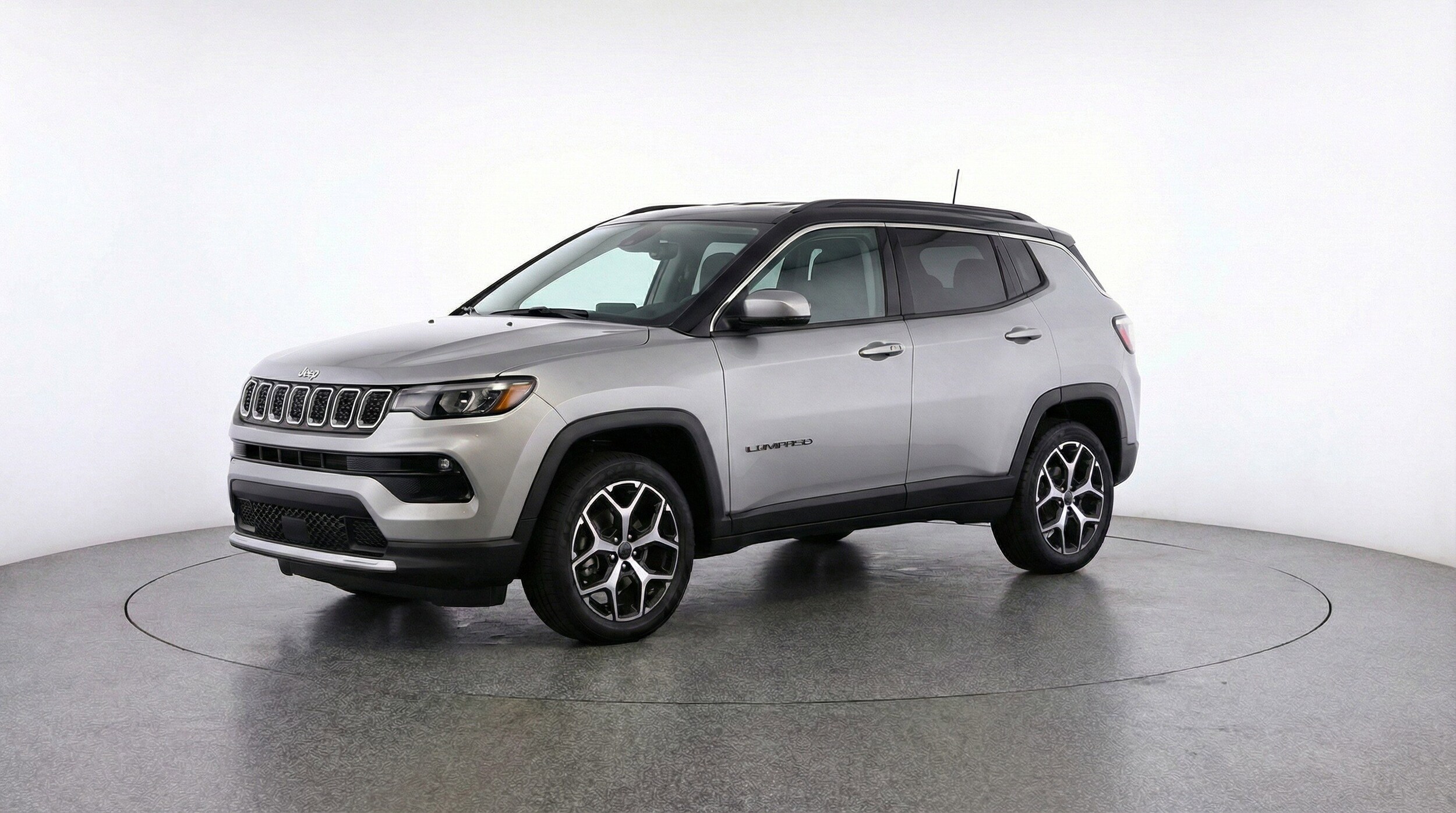 Thumbnail: 2025 Jeep Compass - 3