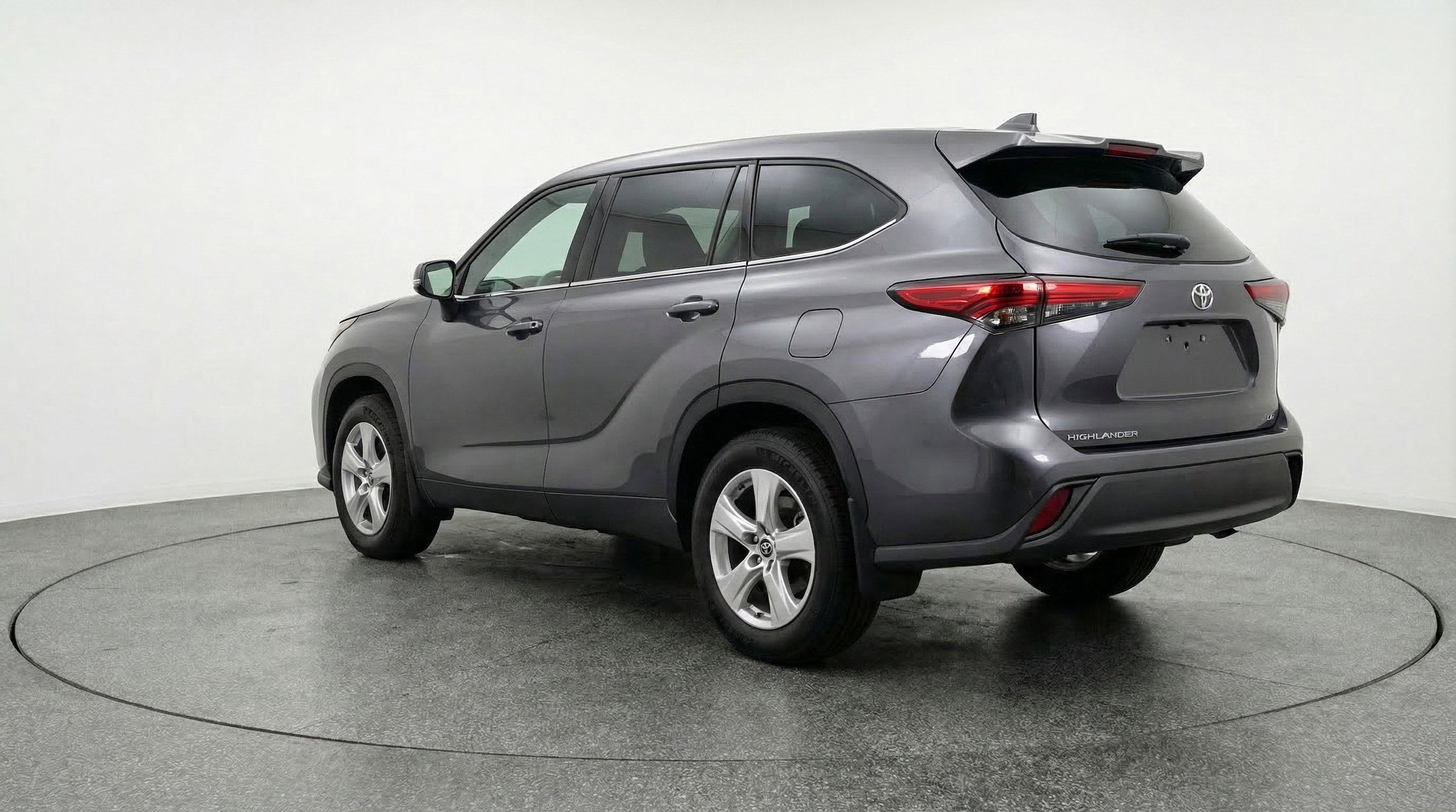 Thumbnail: 2025 Toyota Highlander - 6