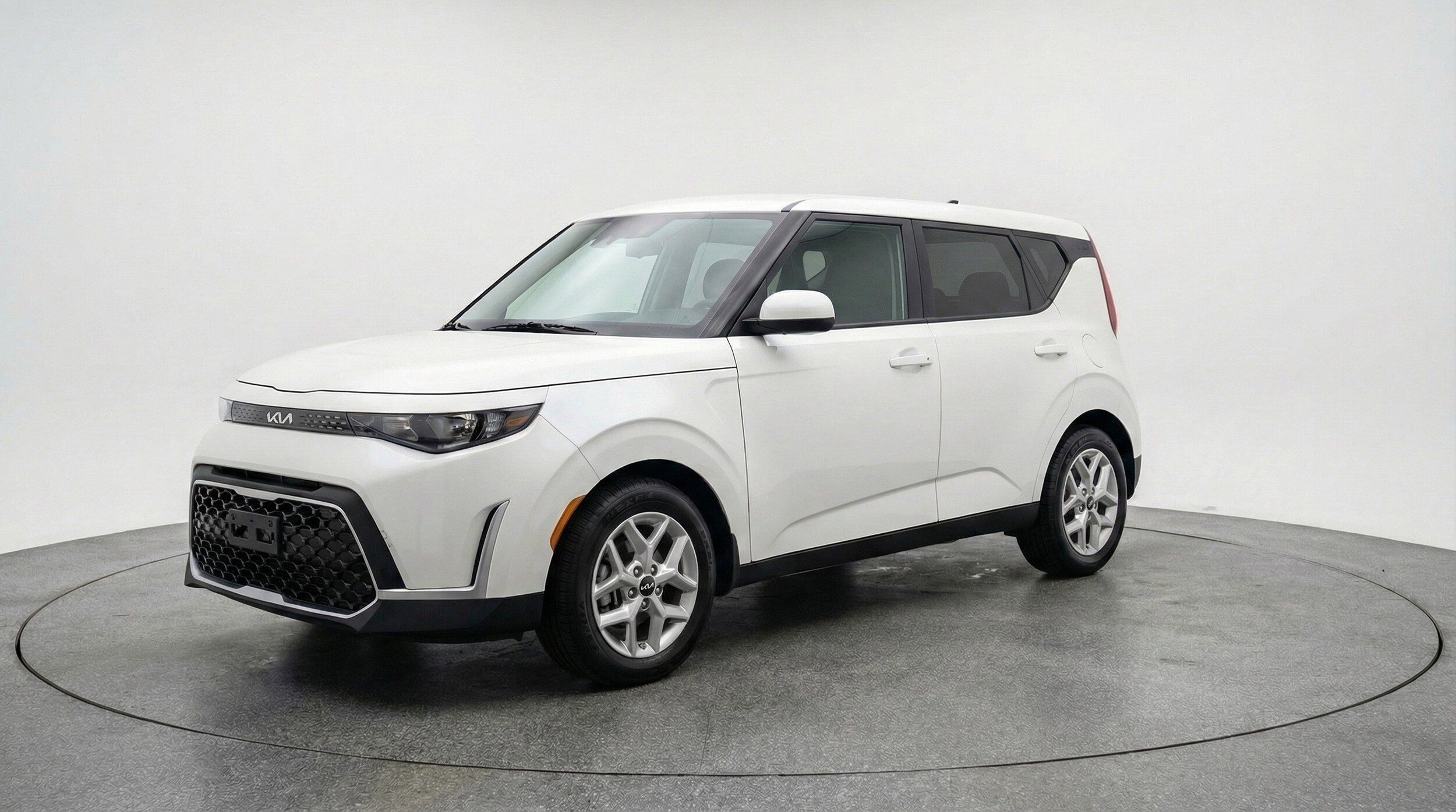 Thumbnail: 2025 Kia Soul - 3