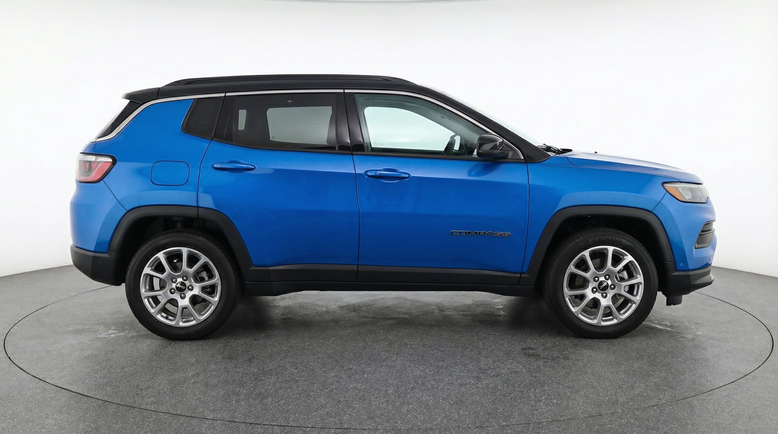 Thumbnail: 2025 Jeep Compass - 8