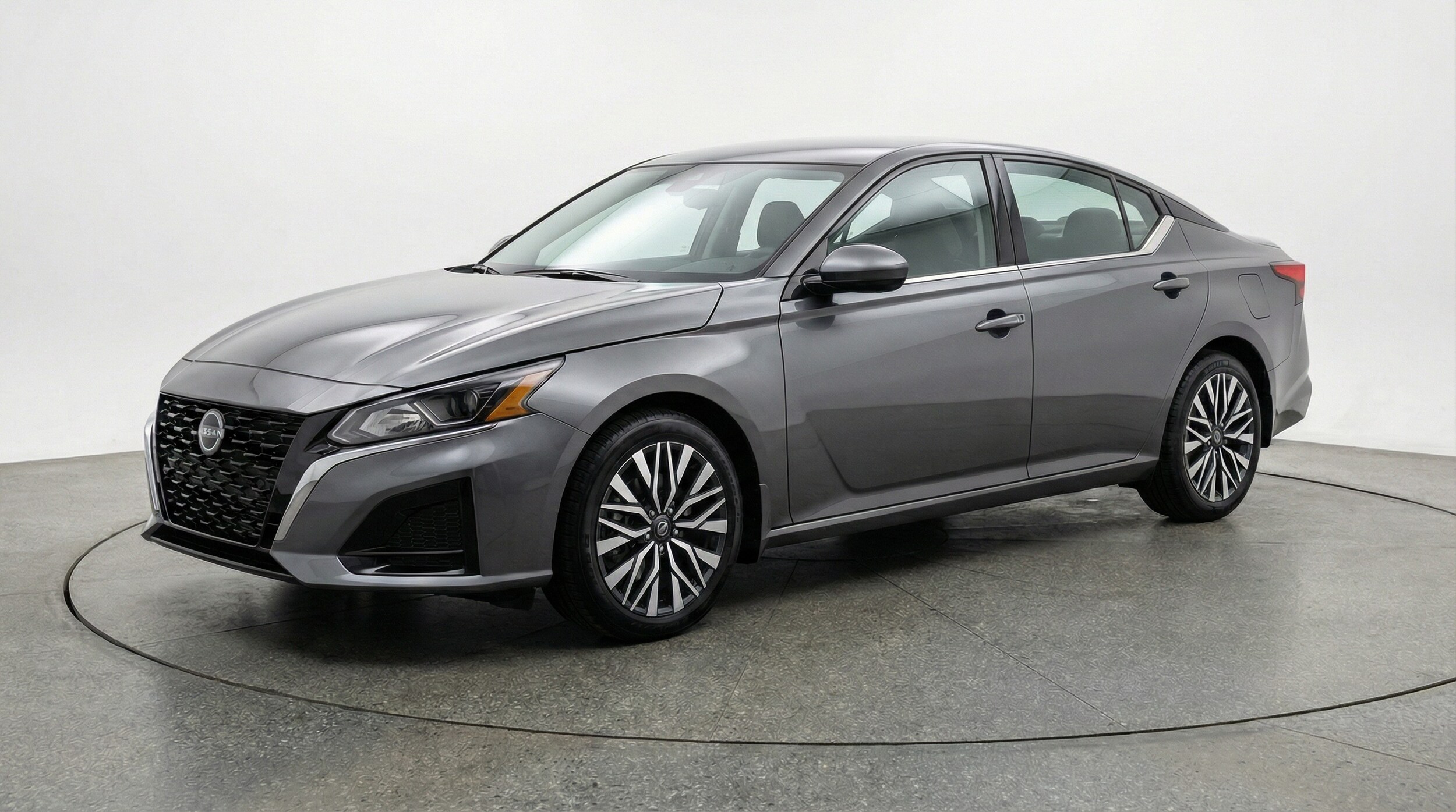 Thumbnail: 2025 Nissan Altima - 3