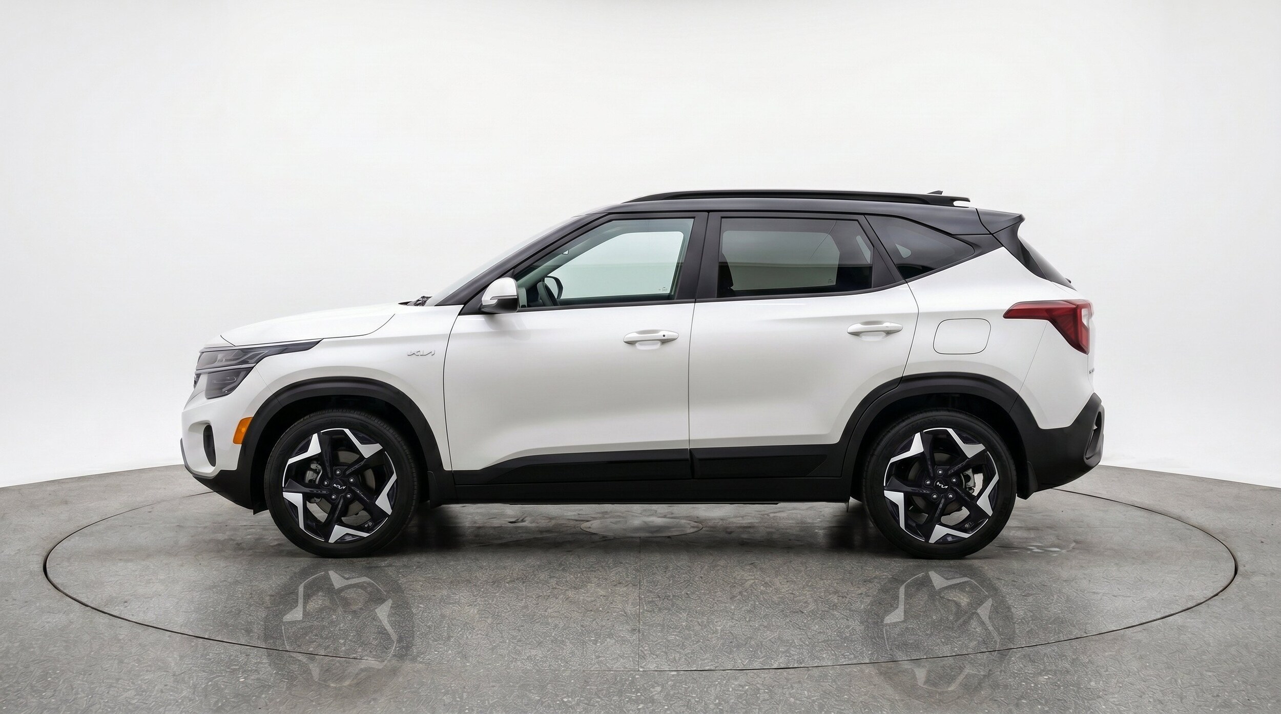 Thumbnail: 2025 Kia Seltos - 5