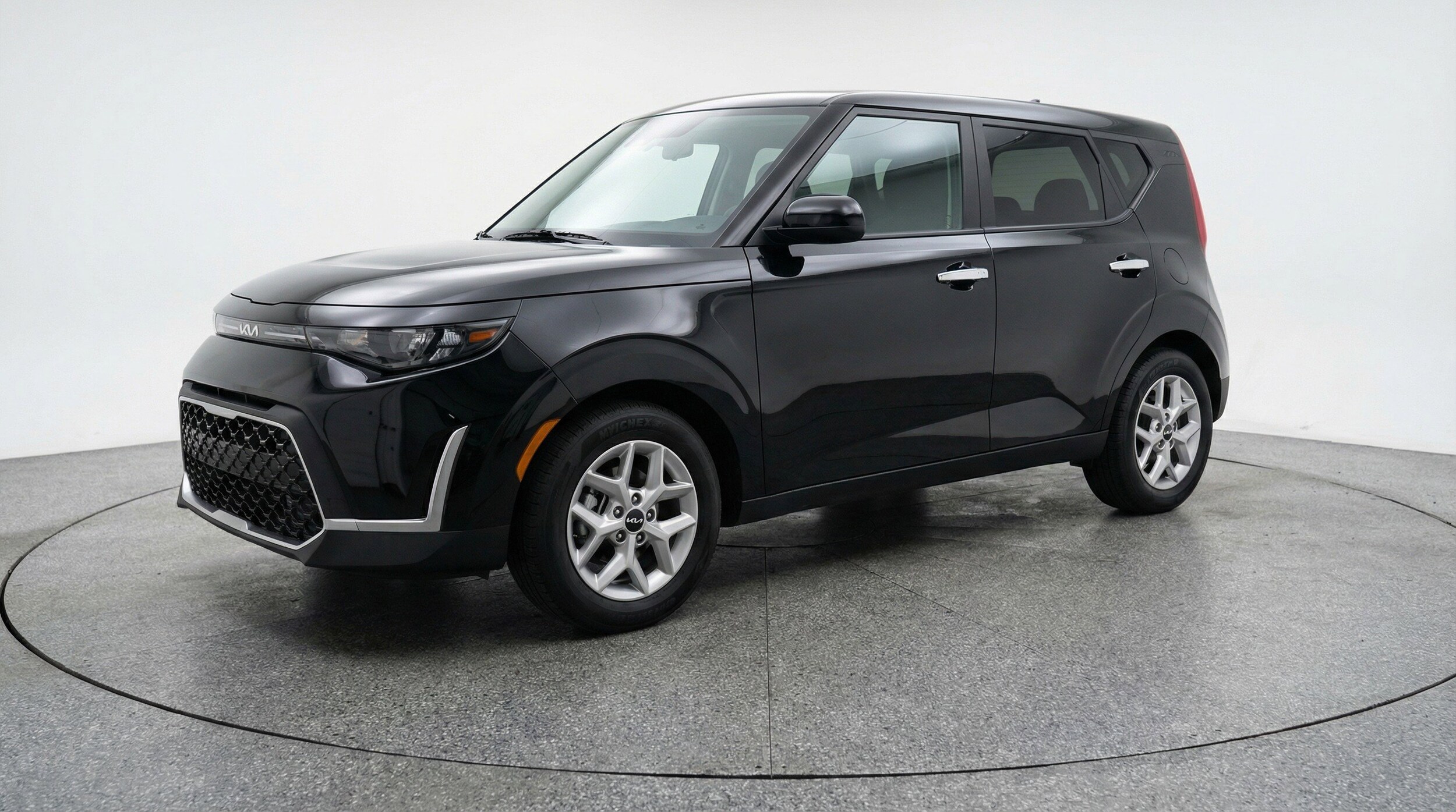 Thumbnail: 2025 Kia Soul - 3