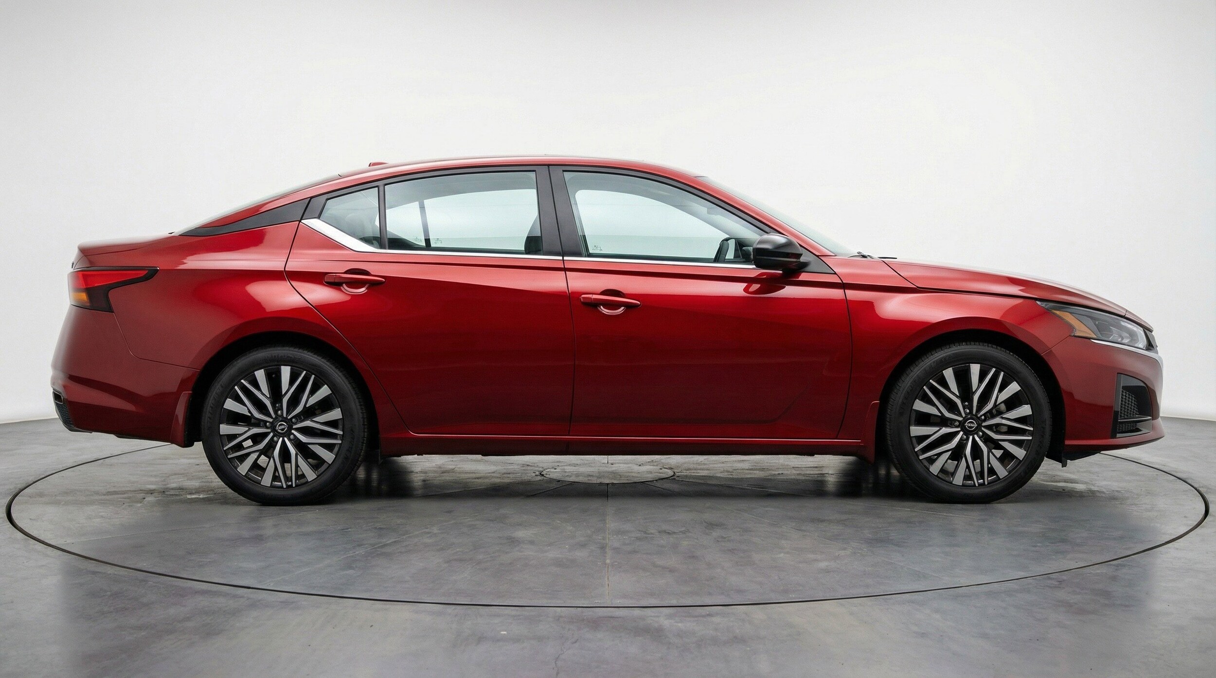Thumbnail: 2025 Nissan Altima - 11
