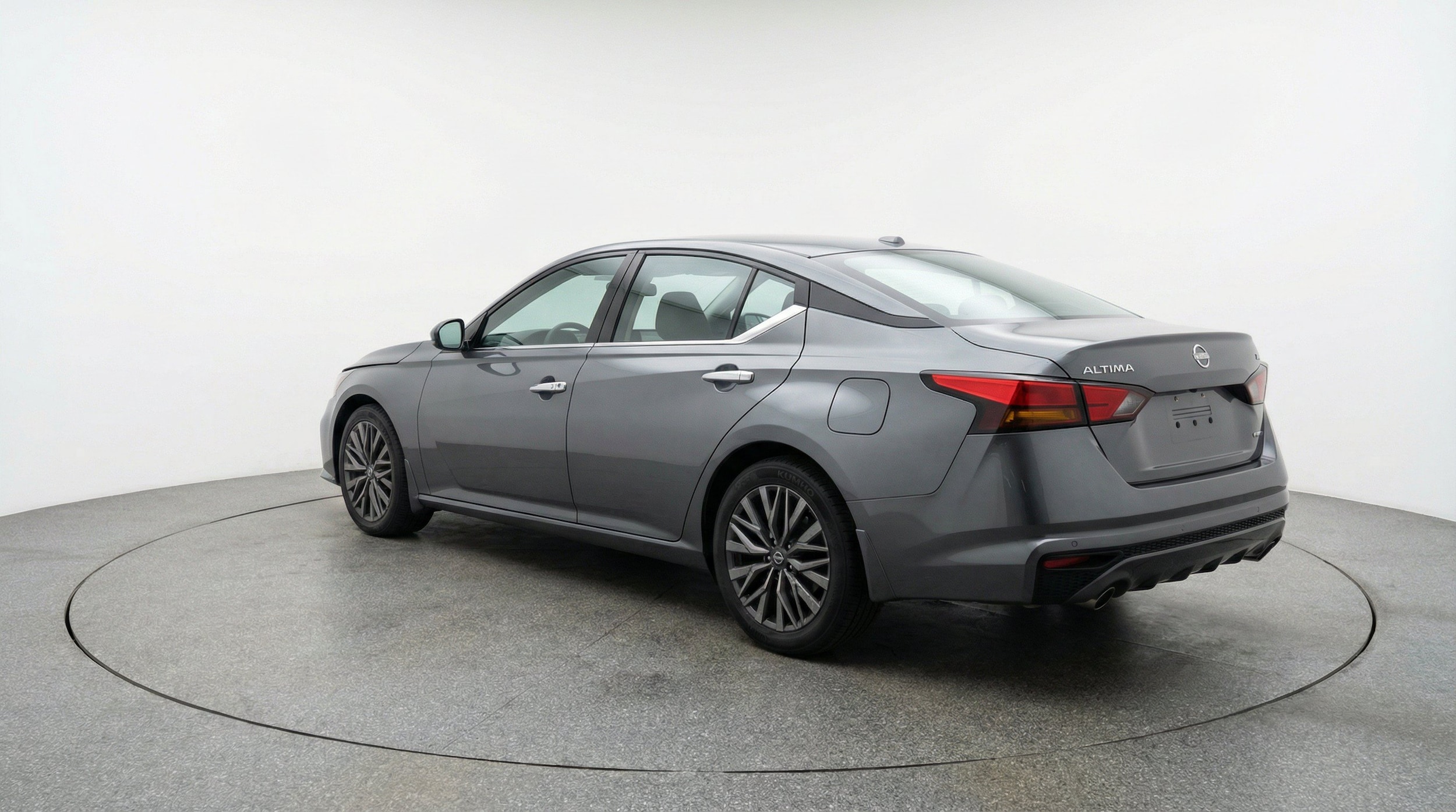 Thumbnail: 2025 Nissan Altima - 6