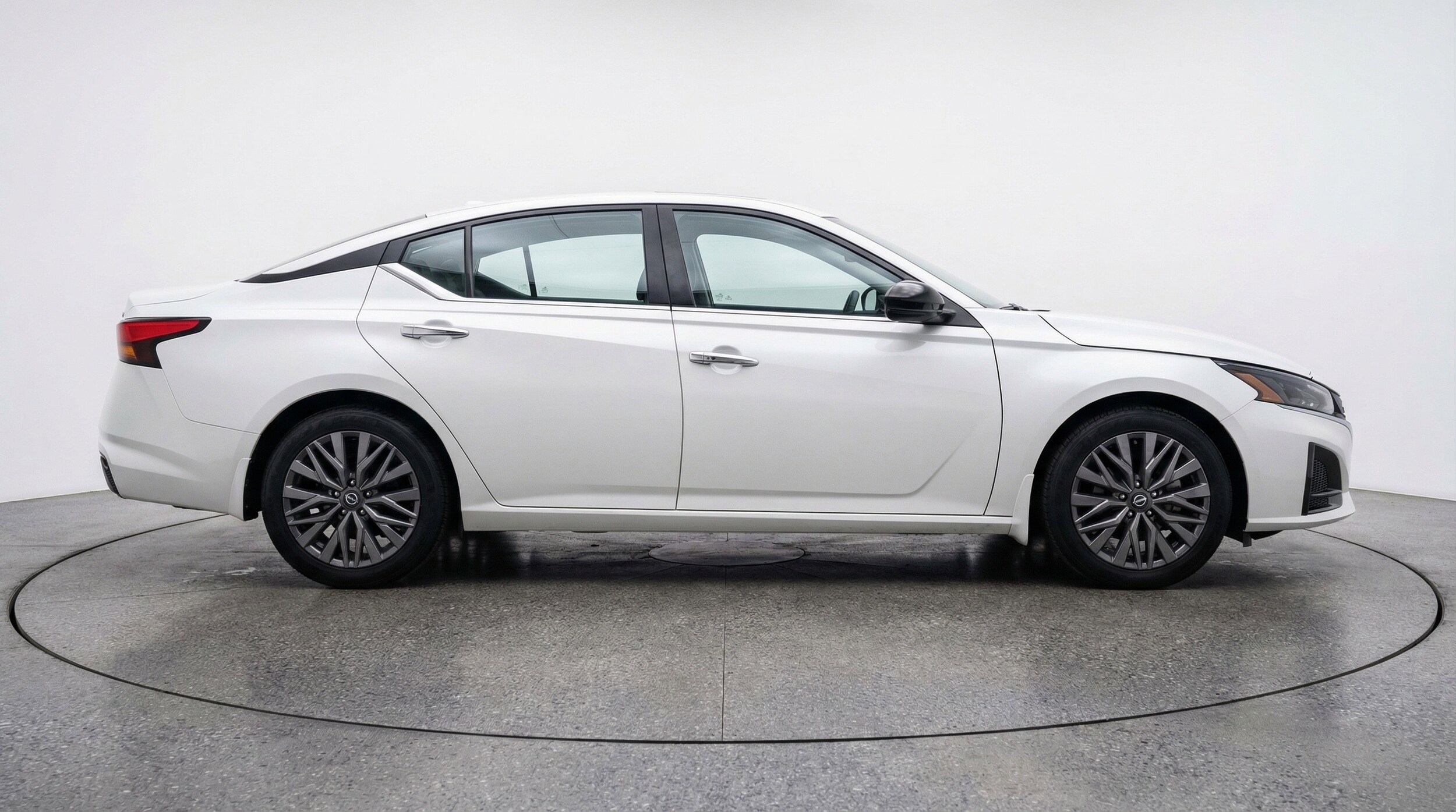 Thumbnail: 2025 Nissan Altima - 11