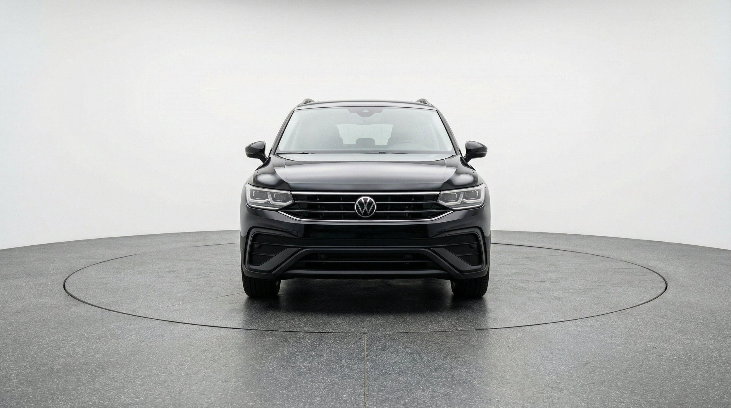 Thumbnail: 2026 Volkswagen Tiguan - 2