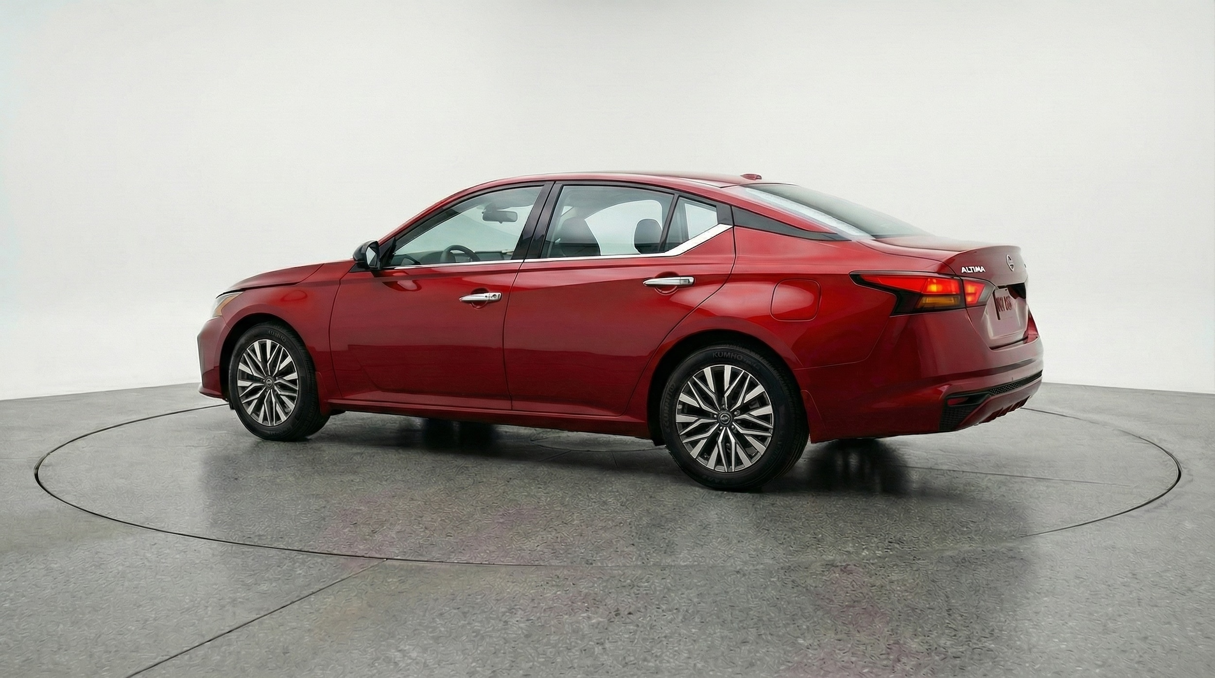 Thumbnail: 2025 Nissan Altima - 7