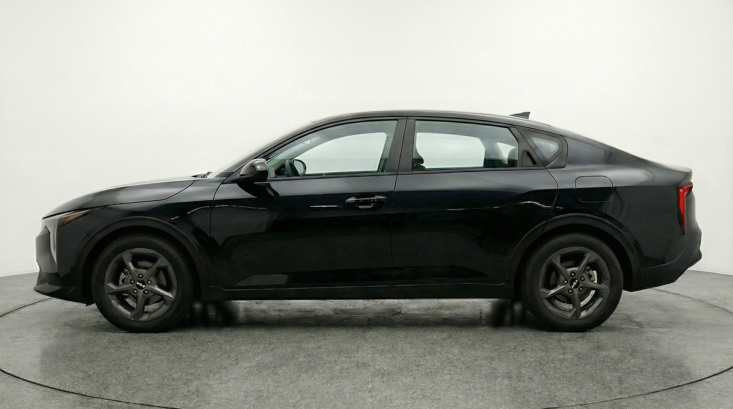 Thumbnail: 2025 Kia K4 - 5