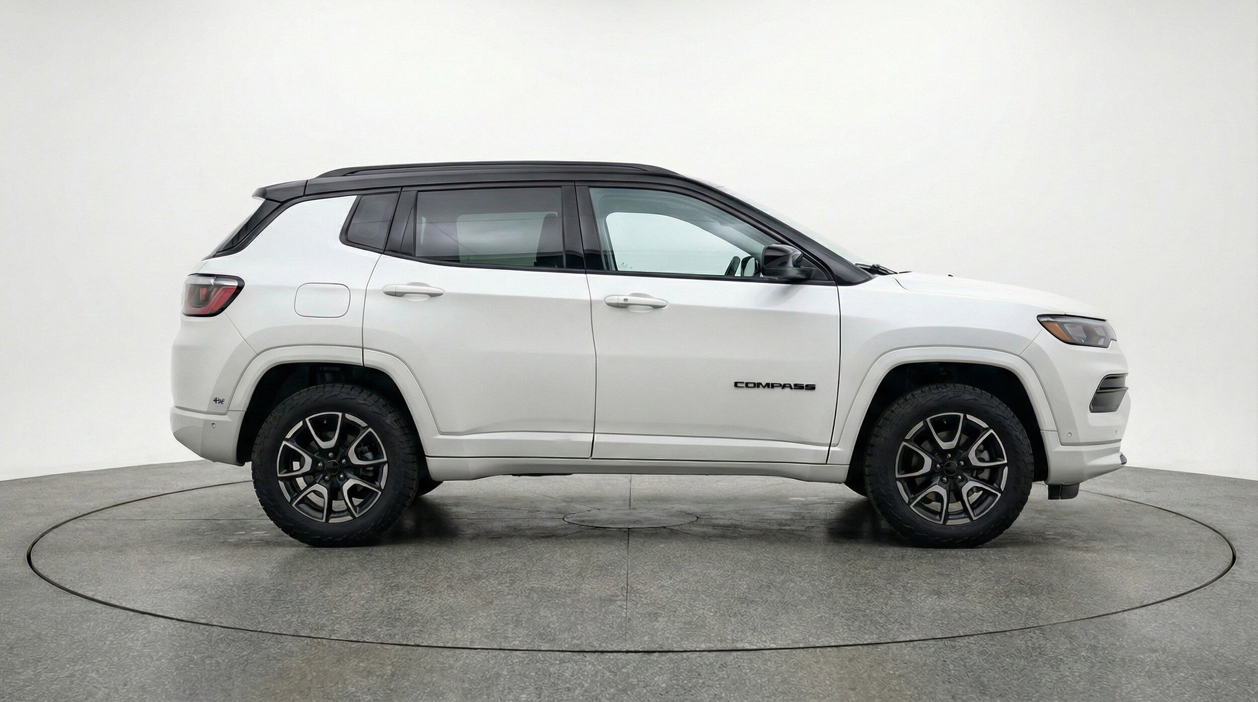 Thumbnail: 2025 Jeep Compass - 11