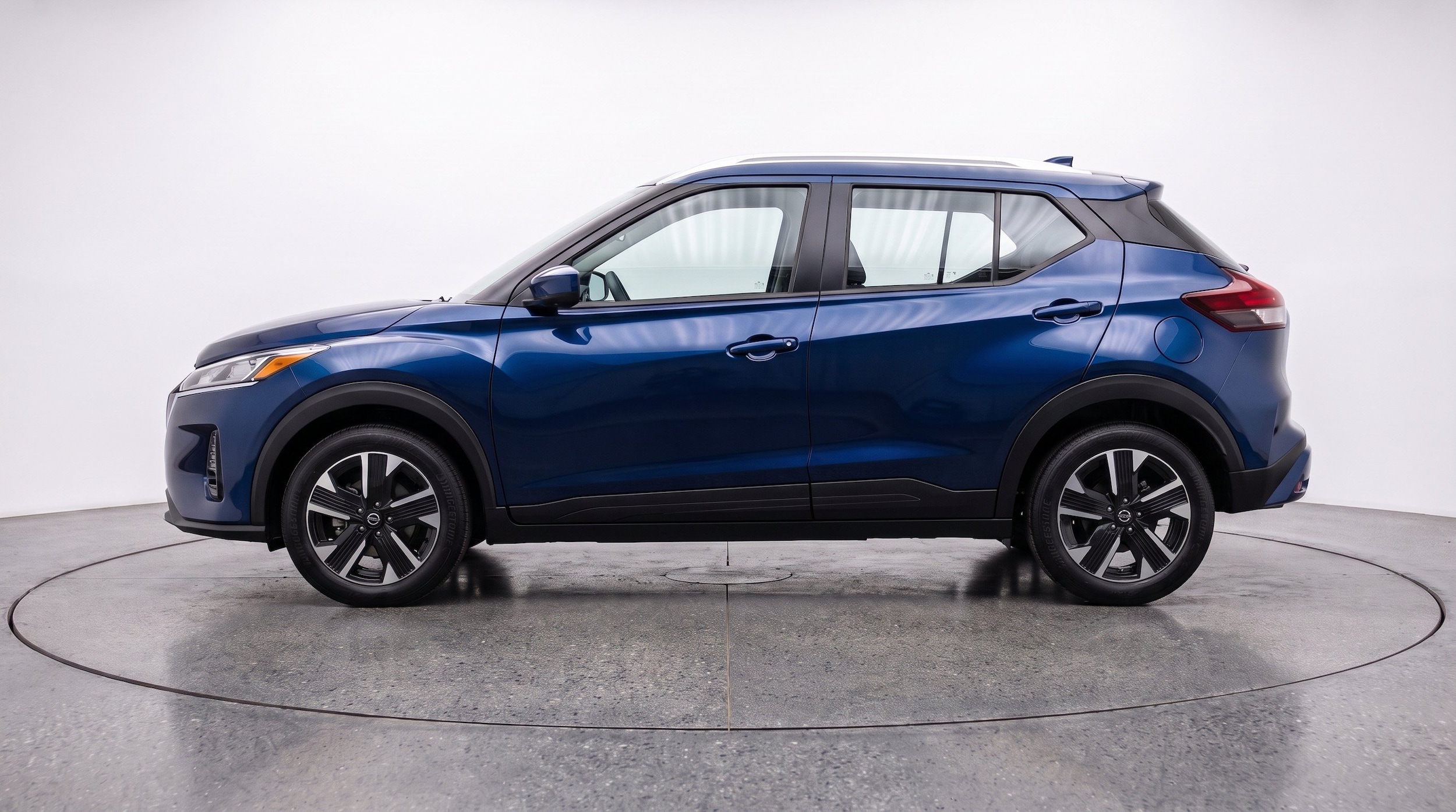Thumbnail: 2026 Nissan Kicks - 5
