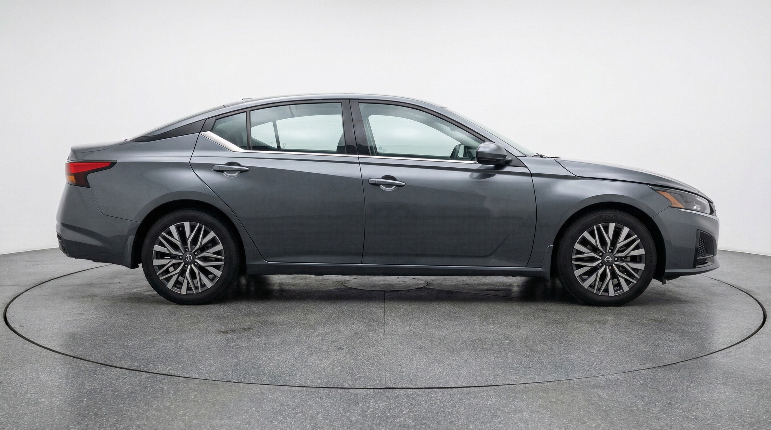 Thumbnail: 2025 Nissan Altima - 8